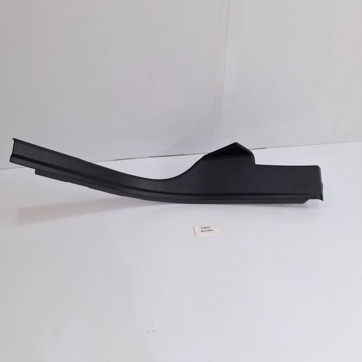 2007-2010 BMW X5 Cover Strip Entry Rear Left 7148527