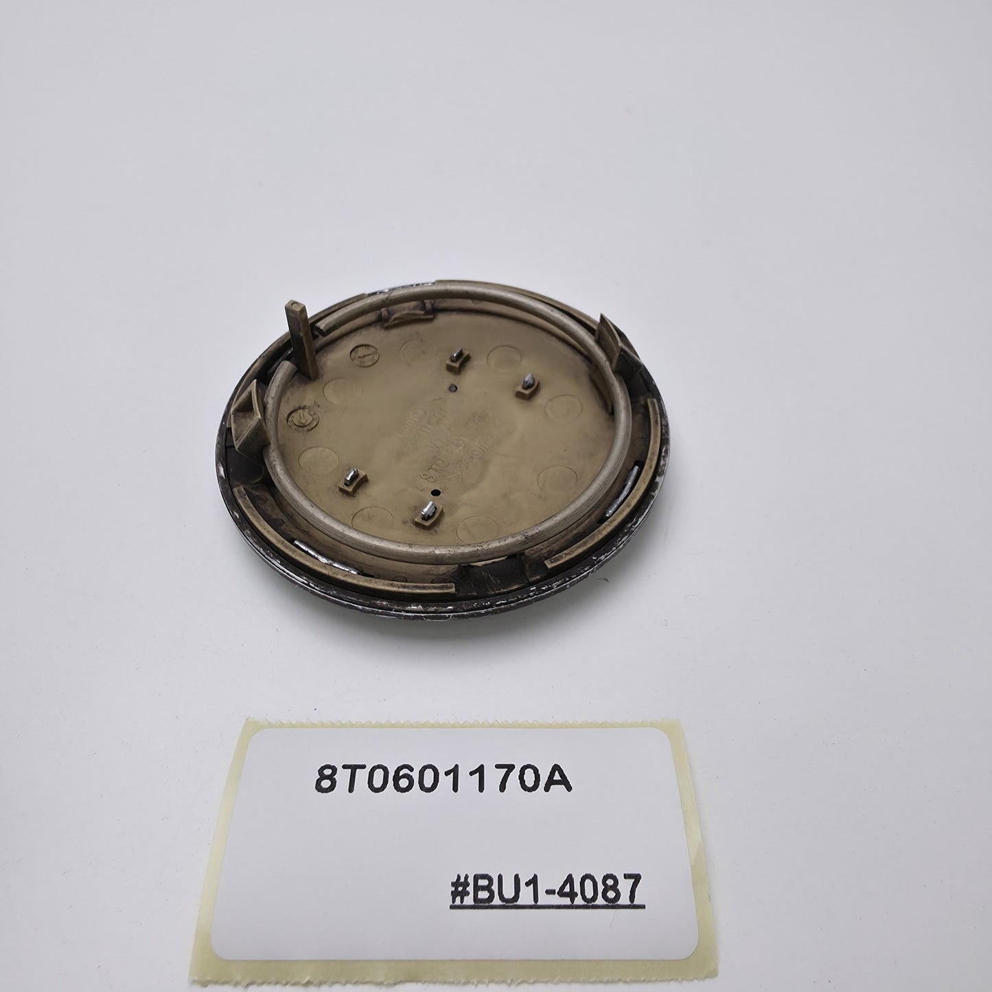 2018-2019 Audi A6 Wheel Center Cap 8T0601170A