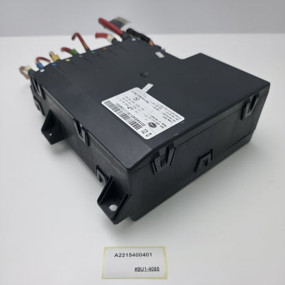 2007 Mercedes-Benz S65 Electric Power Supply Control Fuse Box A2215400401