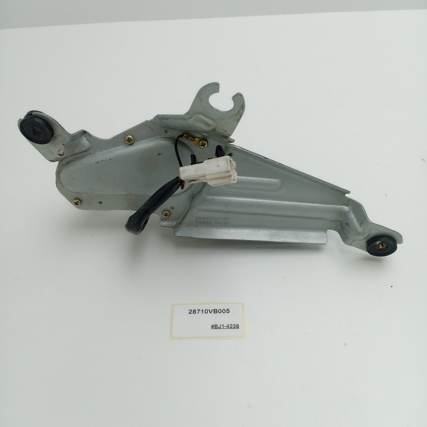 1997-2006 Nissan Patrol GR REAR WINDOW WIPER MOTOR 28710VB005