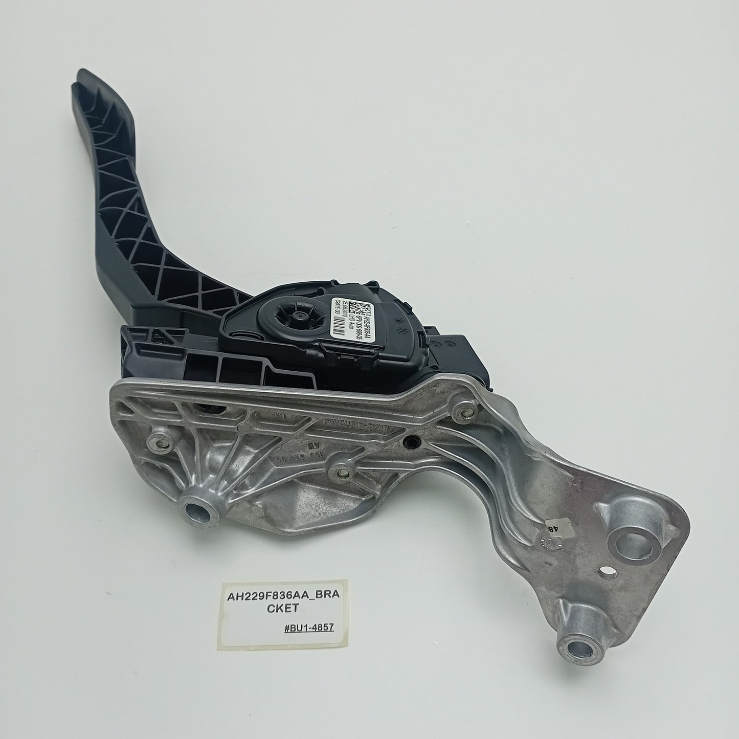 2004-2009 Land Rover Discovery Accelerator Pedal AH229F836AA