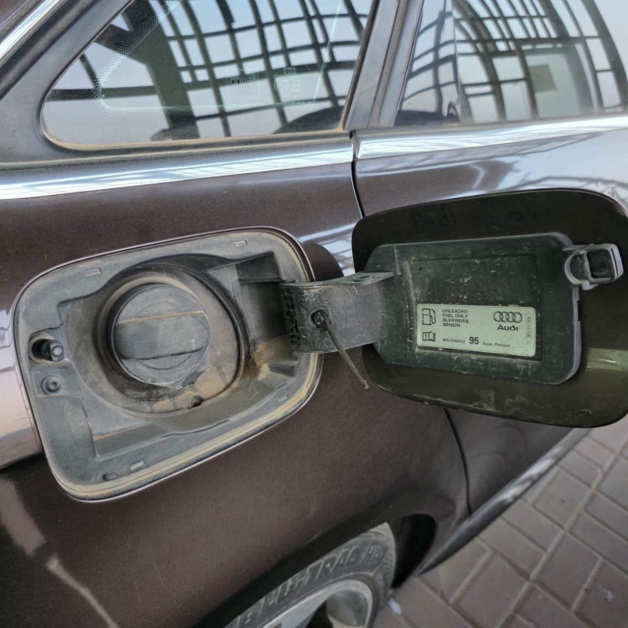 2012 Audi A4 Fuel Filler Housing / Door Used OEM 8K0809999A