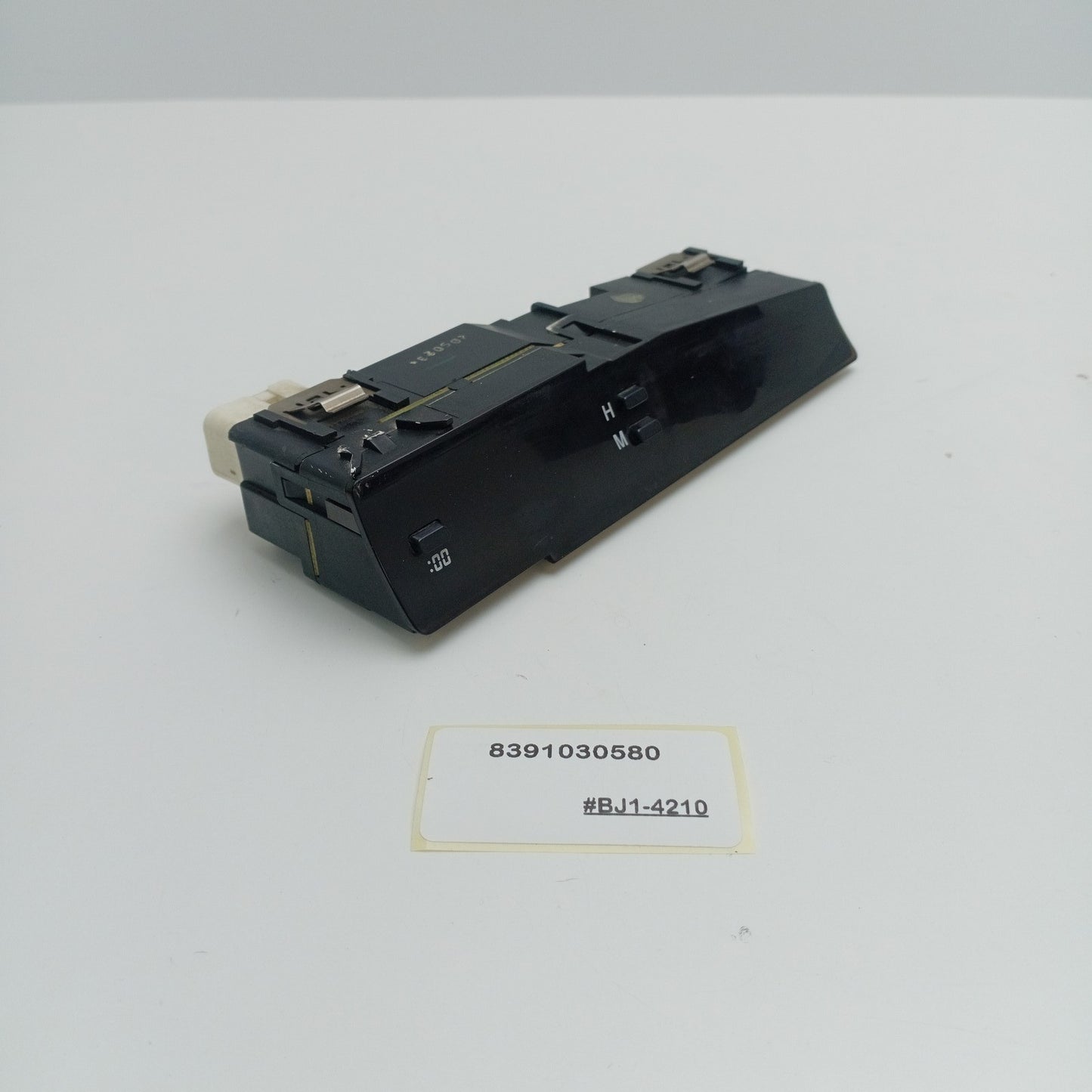 1998-2005 Lexus GS300 Clock 8391030580