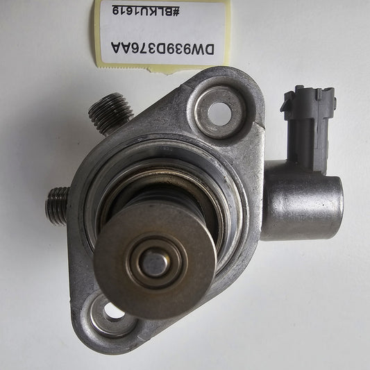 2013-2018 Land Rover 3.0T High Pressure Fuel Pump DW939D376AA