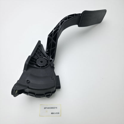2007-2008 Chevrolet Suburban Throttle Pedal 6PV93390214
