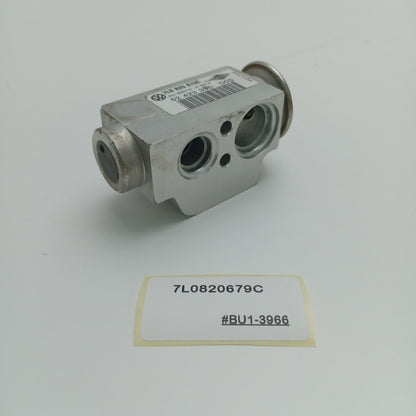 2006-2010 Volkswagen Touareg A/C EXPANSION VALVE 7L0820679C