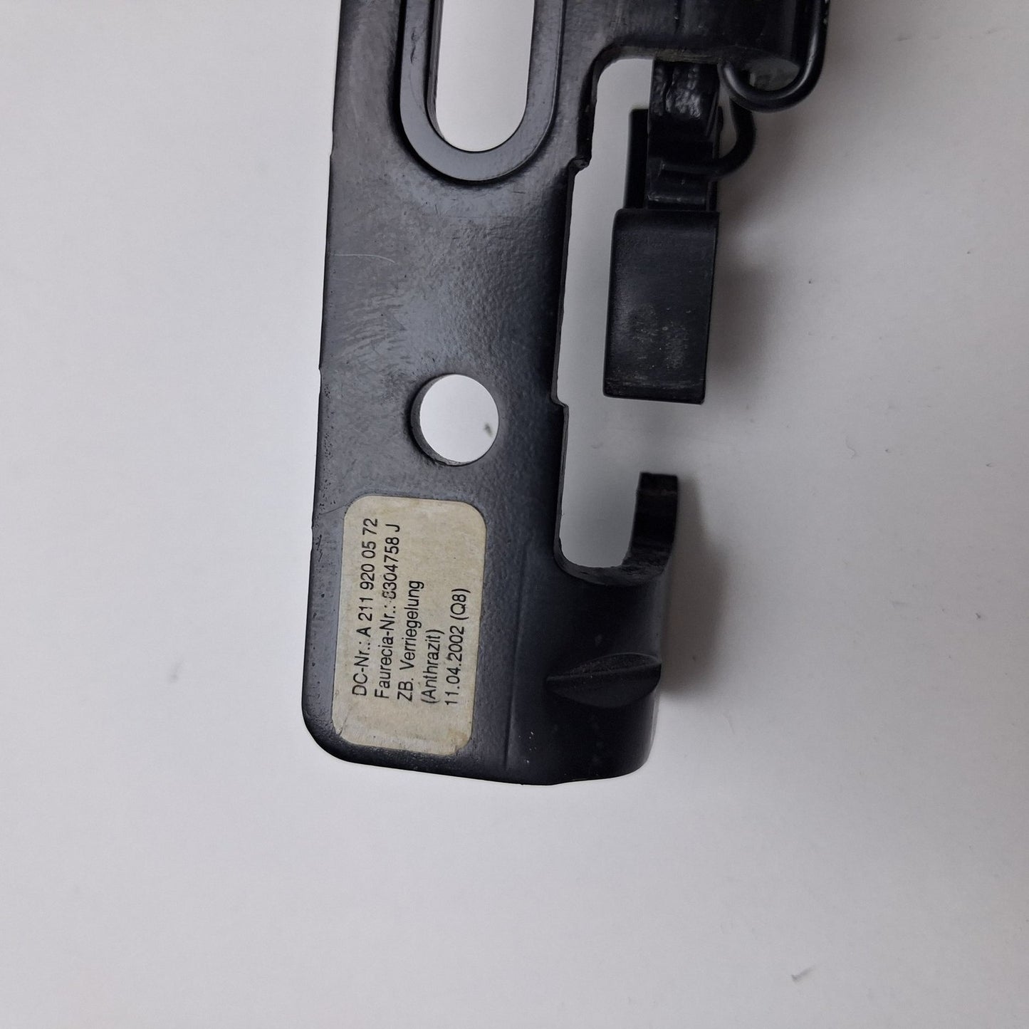 2002-2009 Mercedes-Benz E-Class Rear Seat Latch Lock A2119200572