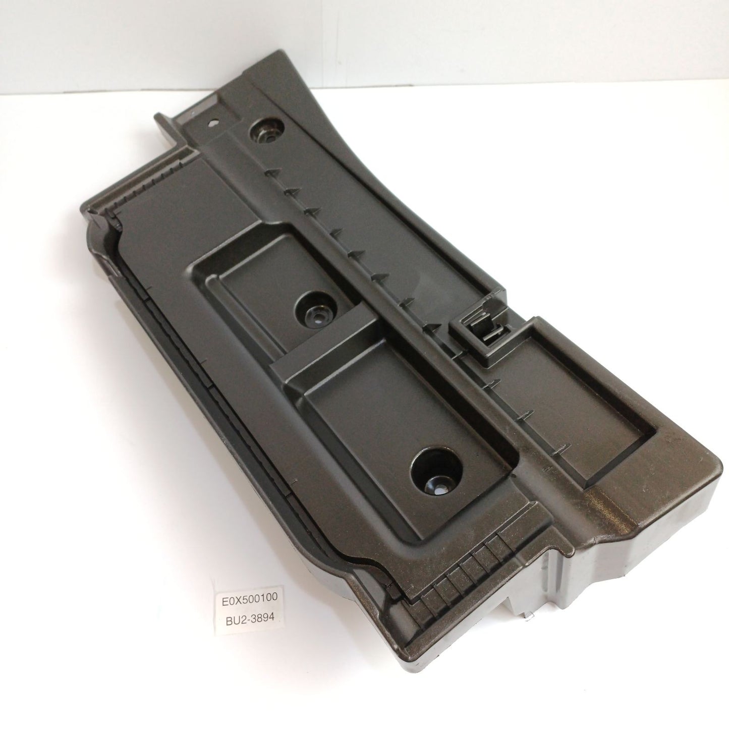 2001-2012 Land Rover Range Rover L322 Spare wheel section trim E0X500100