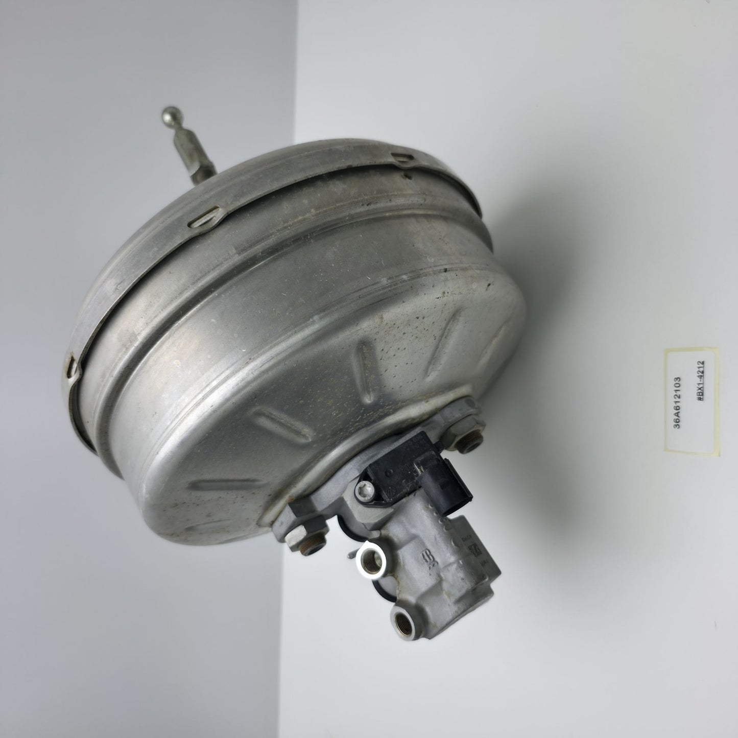 2016-2020 Bentley Bentayga POWER BRAKE BOOSTER 36A612103