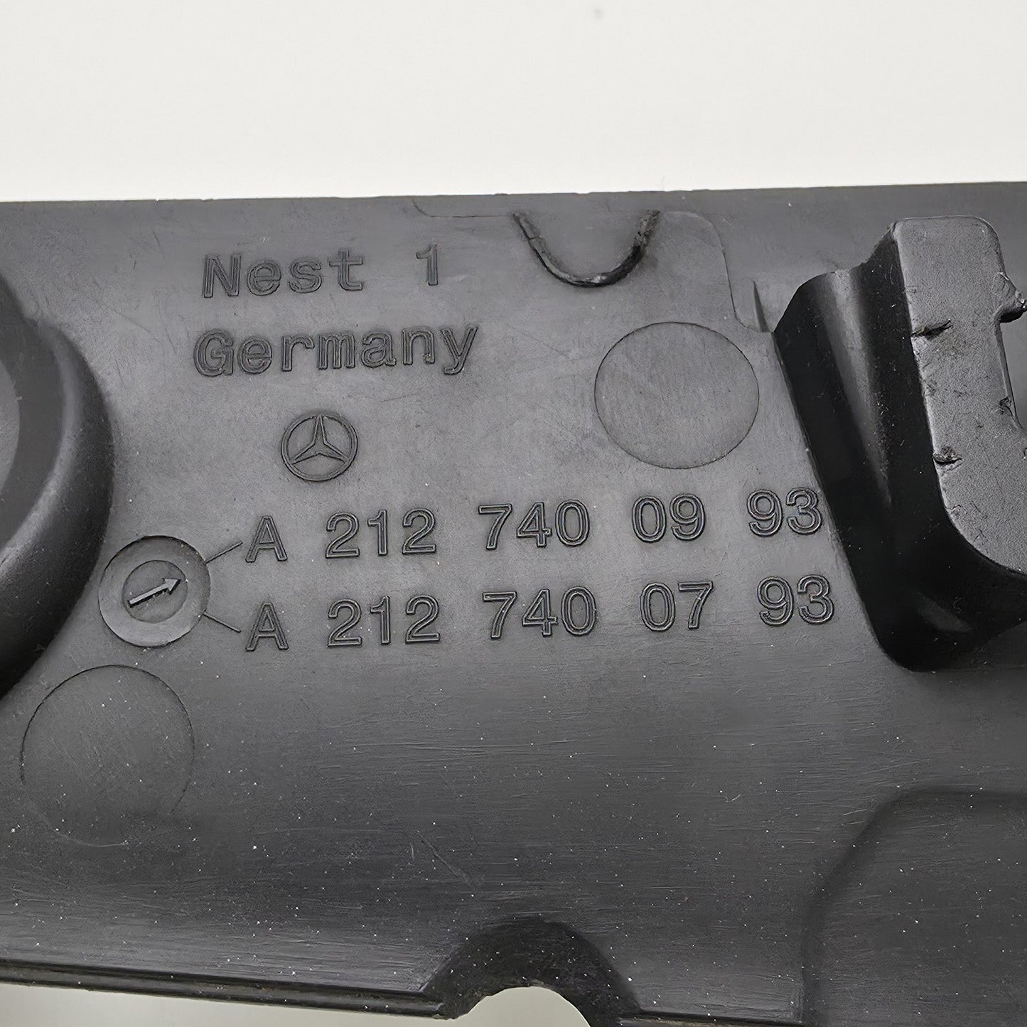 2009-2013 Mercedes-Benz W212 Trunk Lid Handle Rear A2127400993
