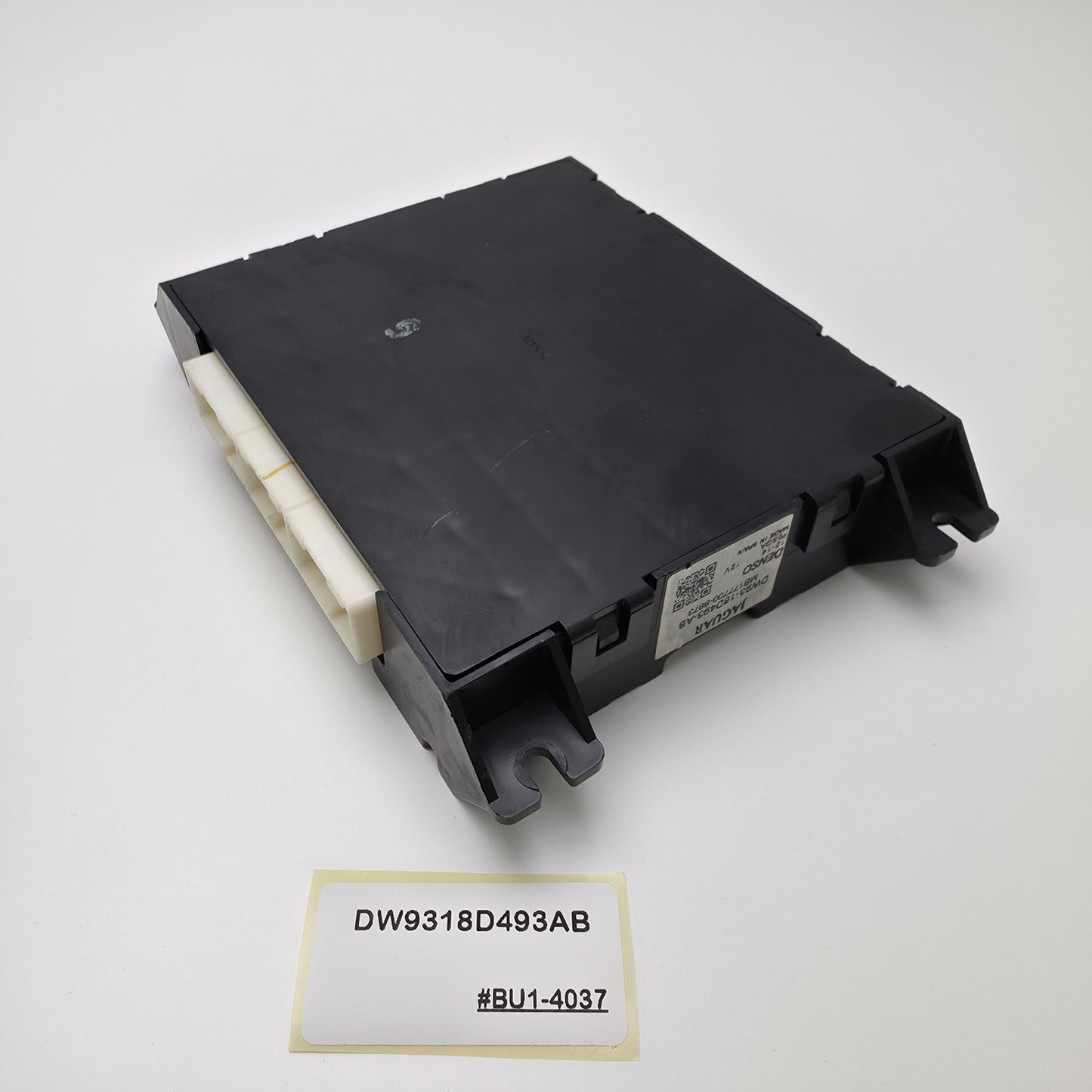 2013-2016 Jaguar XJ Air Conditioning Control Unit/Module DW9318D493AB