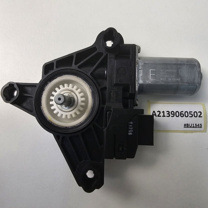 2016-2022 Mercedes-Benz GLC300 X253 Rear Left Window Regulator Motor A2139060502