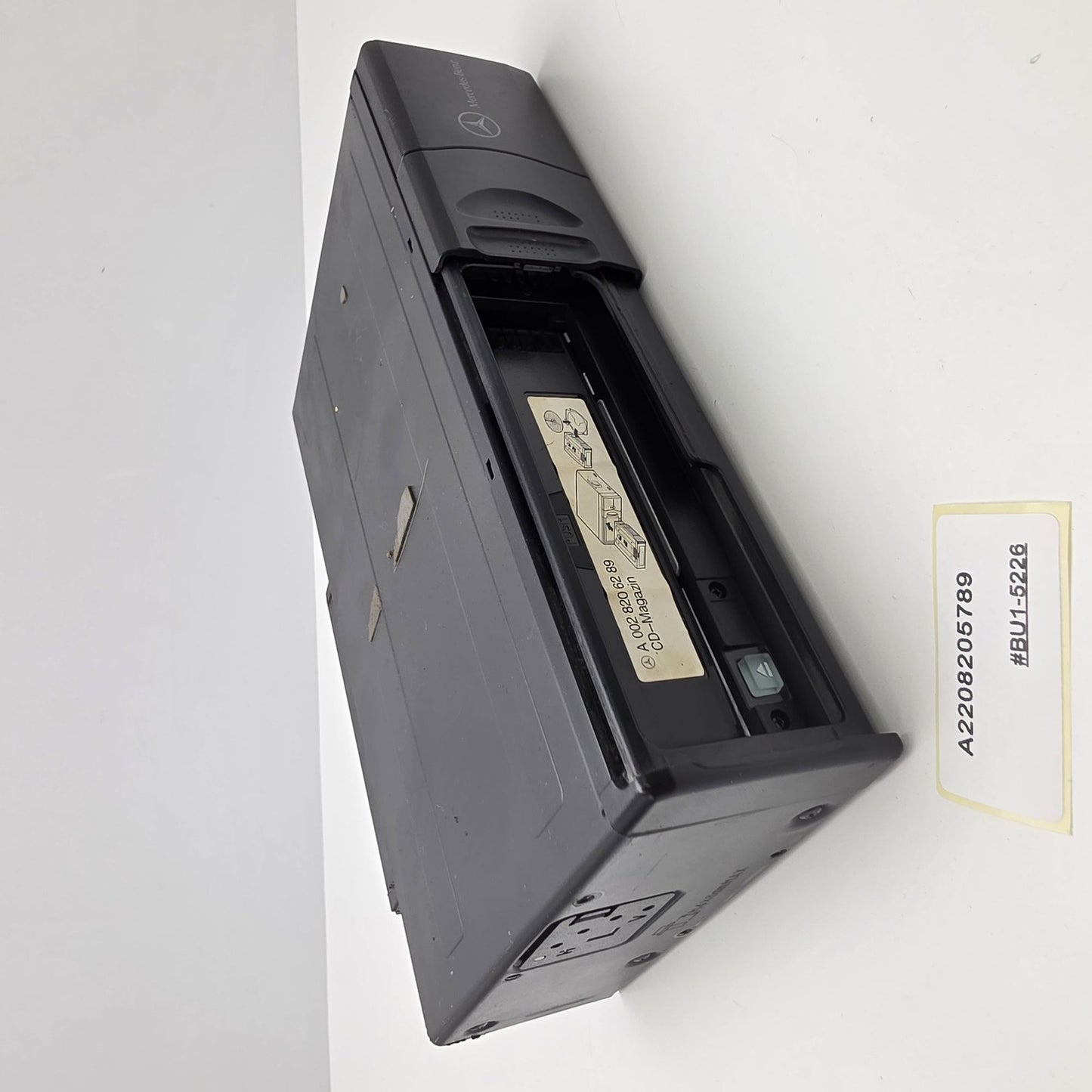 2001-2012 Mercedes-Benz SL CD Changer A2208205789