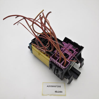 Mercedes-Benz C-Class W205 E-Class W213 Front Fuse Box Relay Unit A2059067200