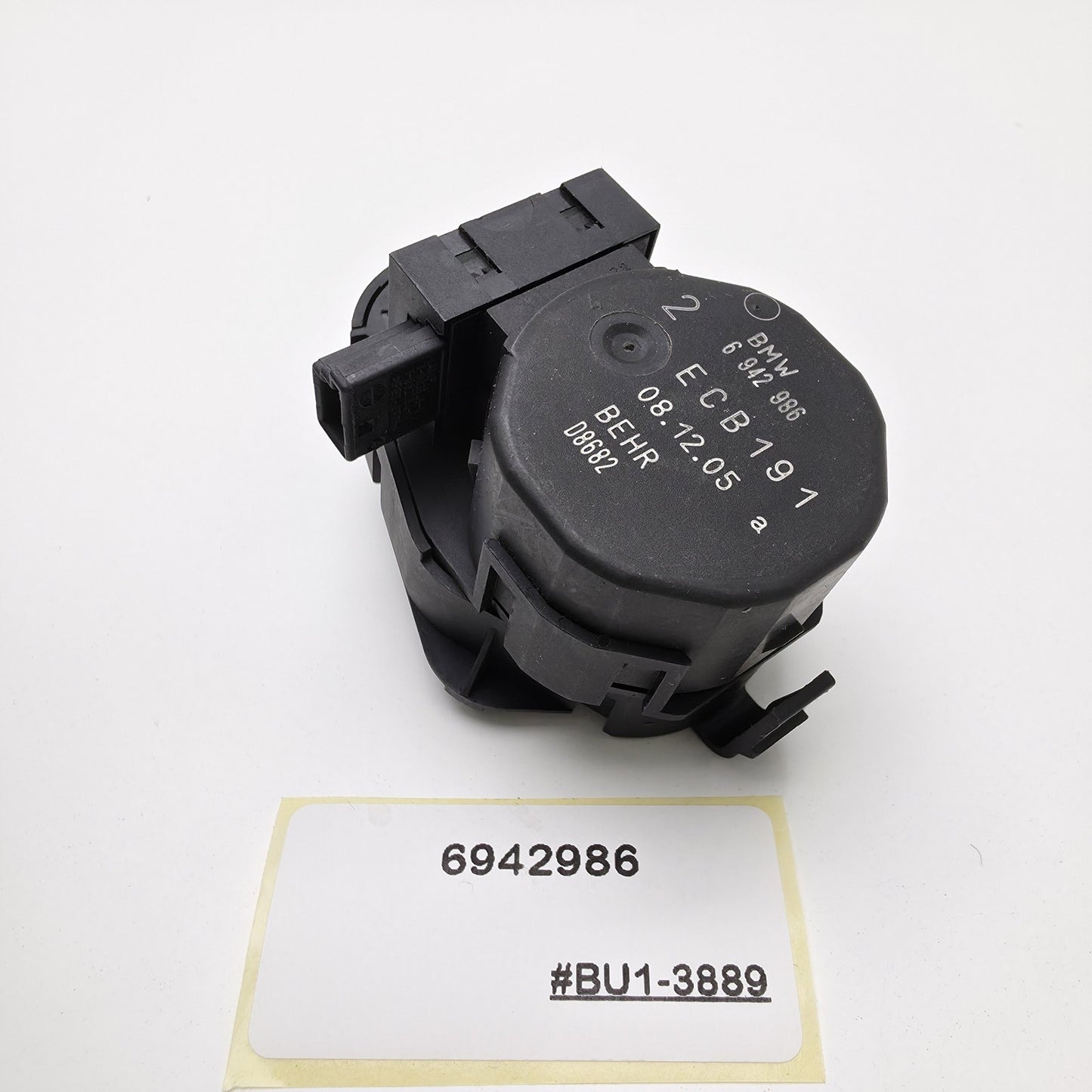 2003-2010 BMW E63 Heater Flap Motor 6942986