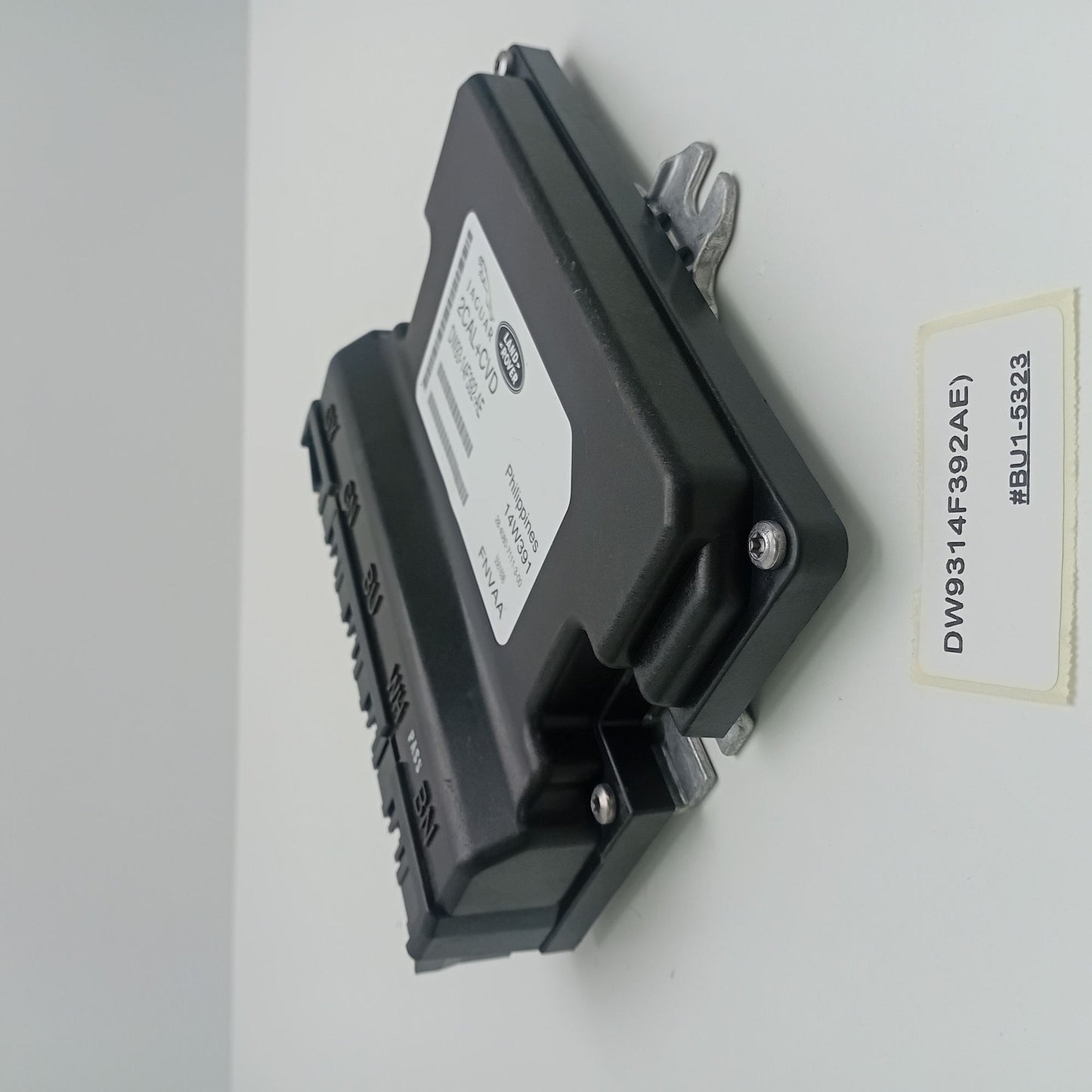 2012-2019 Jaguar XJ Body Control Module BCM DW9314F392AE