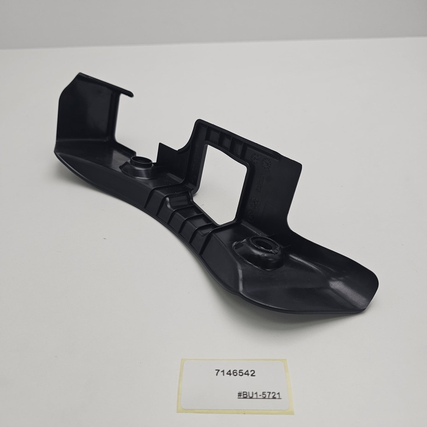 2007-2013 BMW 328i Covering Right 7146542