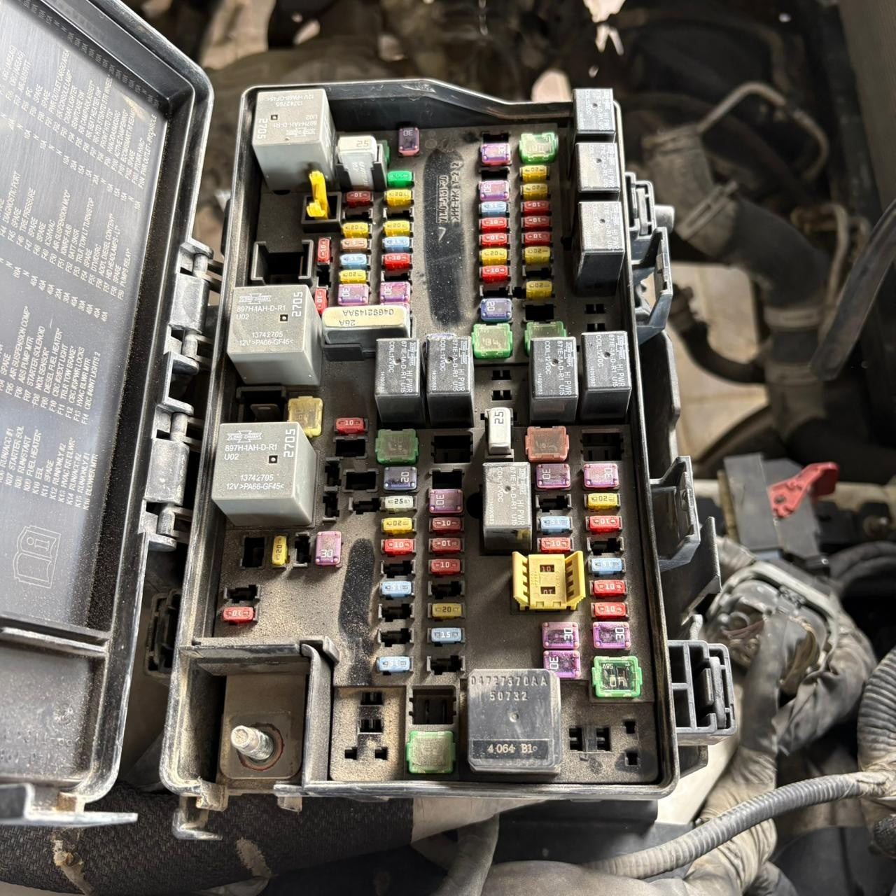 2015 Jeep Grand Cherokee Junction Block Used OEM 68137439AG