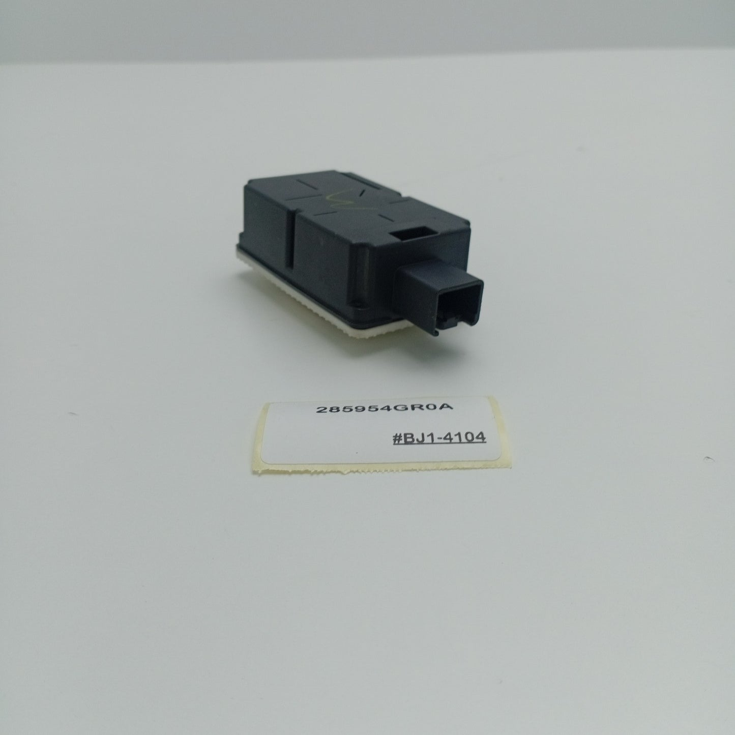 2017-2022 Infiniti Q60 Keyless Controller Assembly 285954GR0A