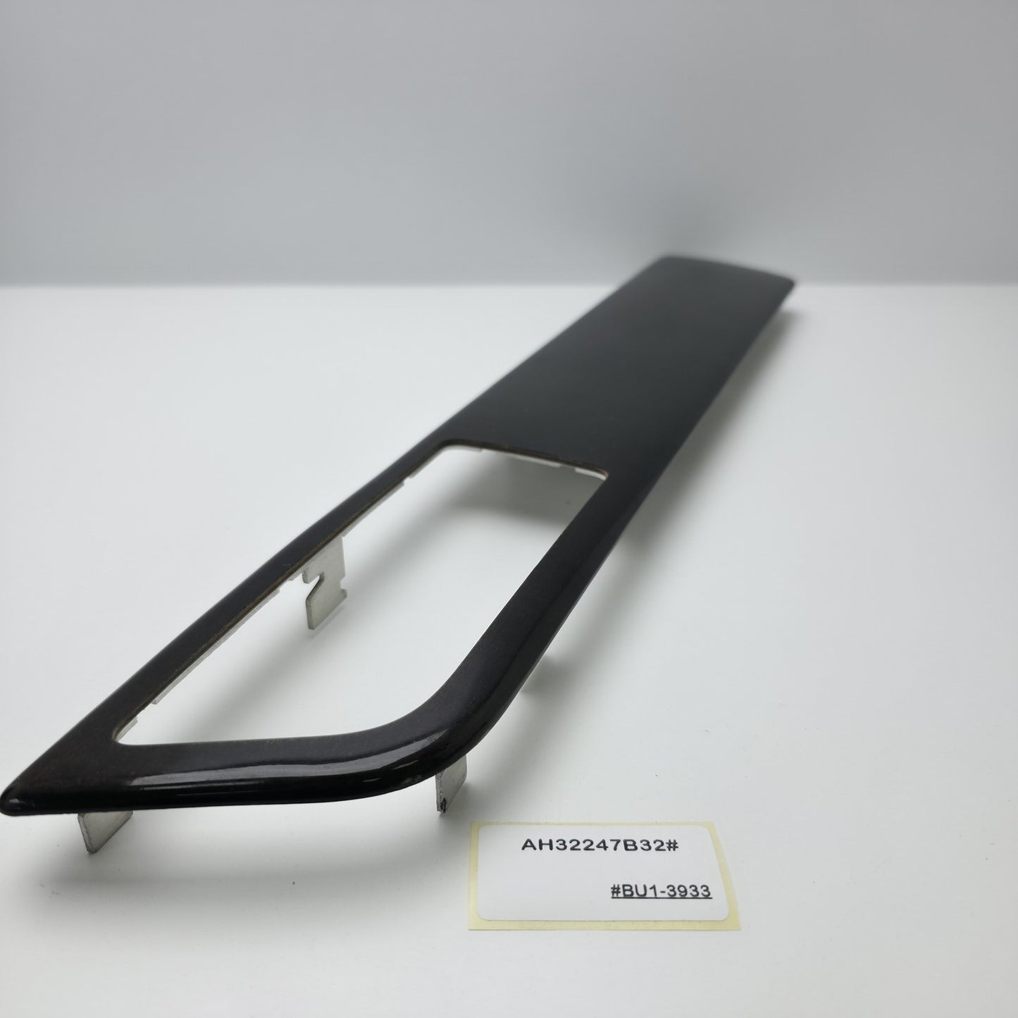 2005-2013 Land Rover Range Rover Sport Interior Door Handle Trim AH32247B32