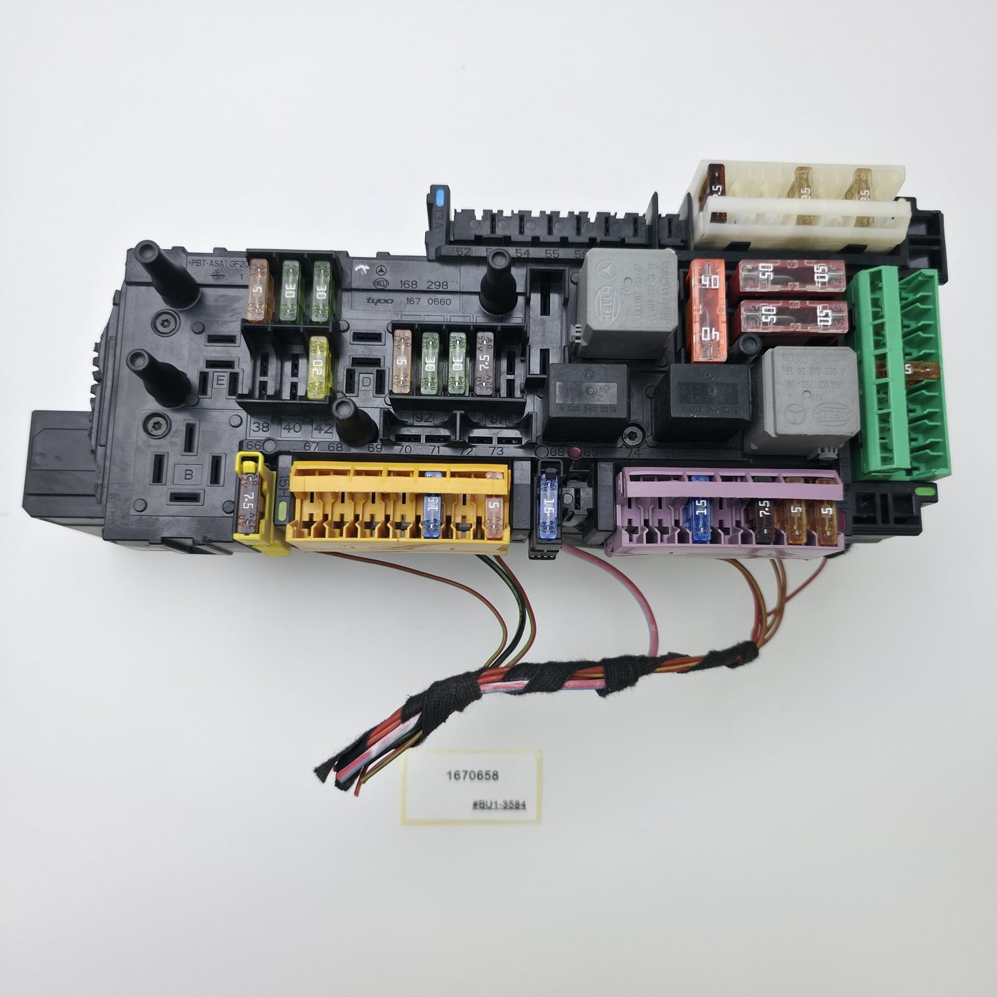 2007-2014 Mercedes-Benz C SAM RELAY FUSE BOX 1670658