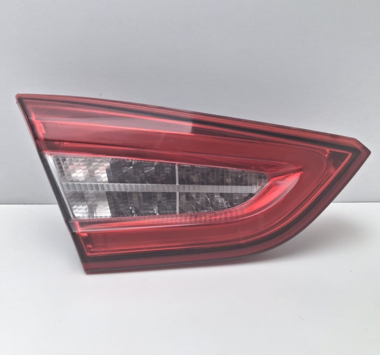 2013-2018 Lexus ES300h Front Floor Cover RH 58165-33010