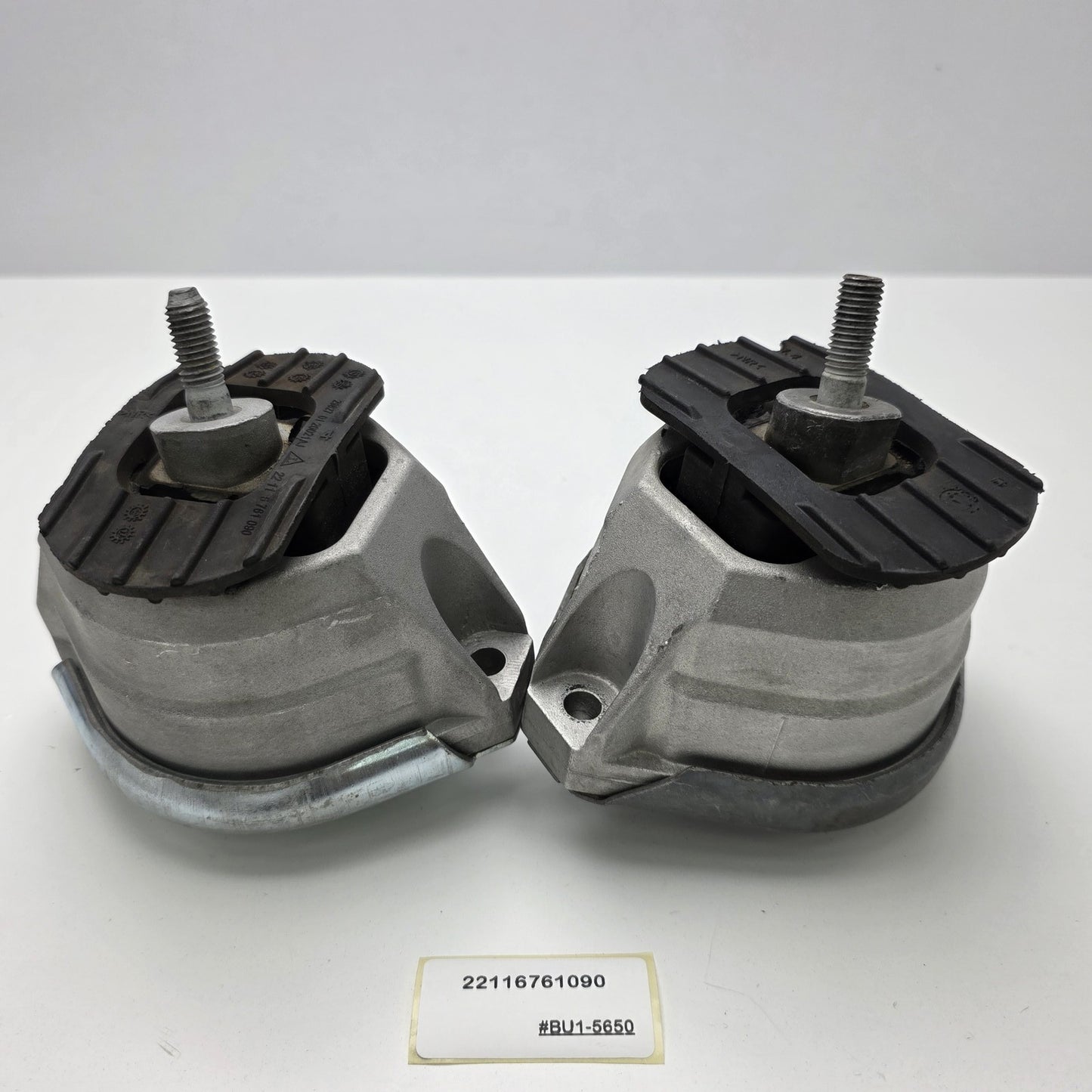 2004-2010 BMW 535i Engine Mount - Right 22116761090