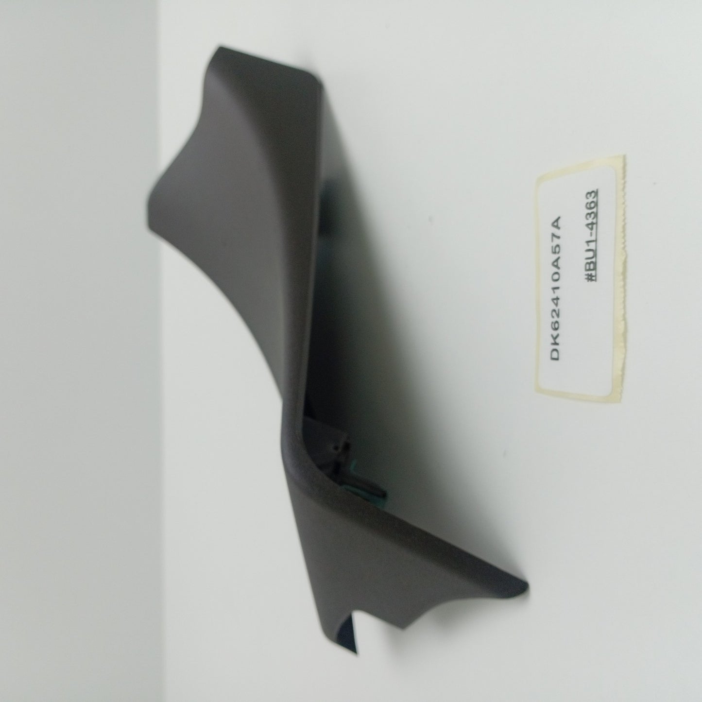 2014-2022 Land Rover Range Rover Sport Rear Left Lower C Pillar Trim DK62410A57A