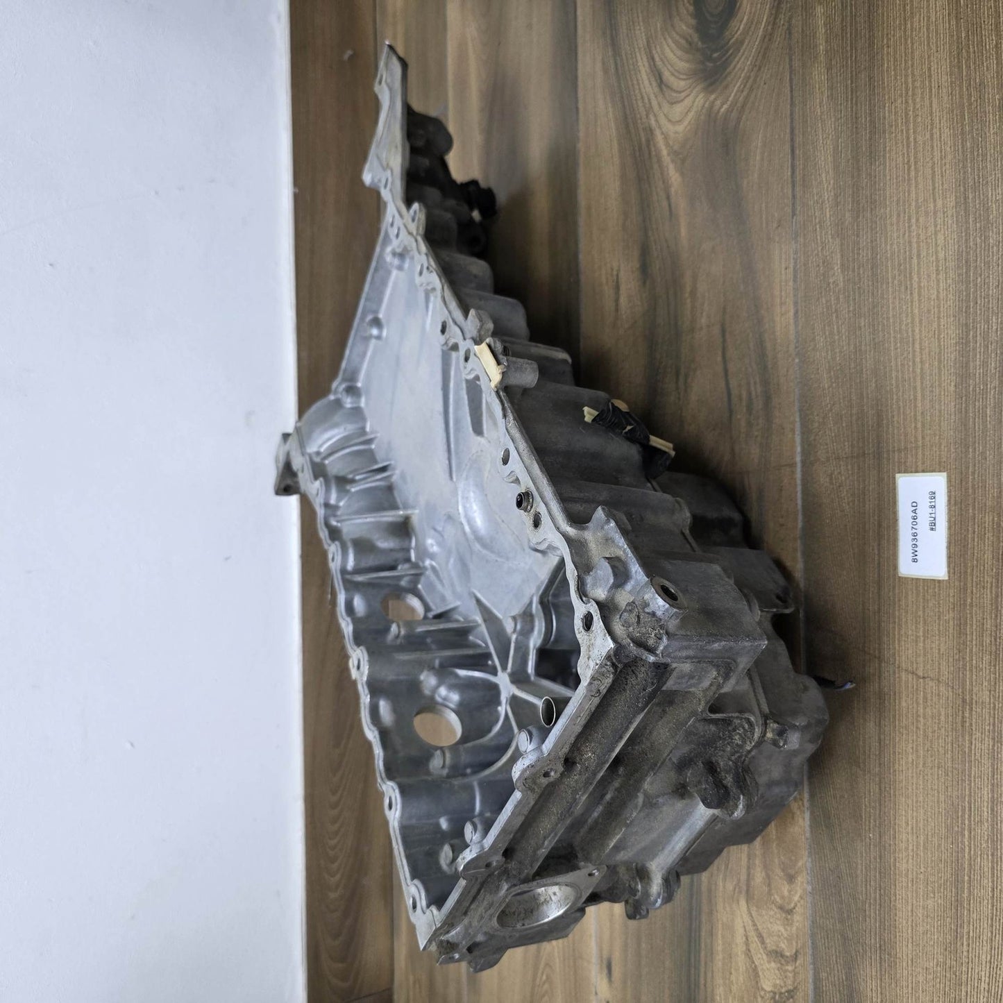 2010-2019 Jaguar XJ Upper Oil Pan 8W936706AD