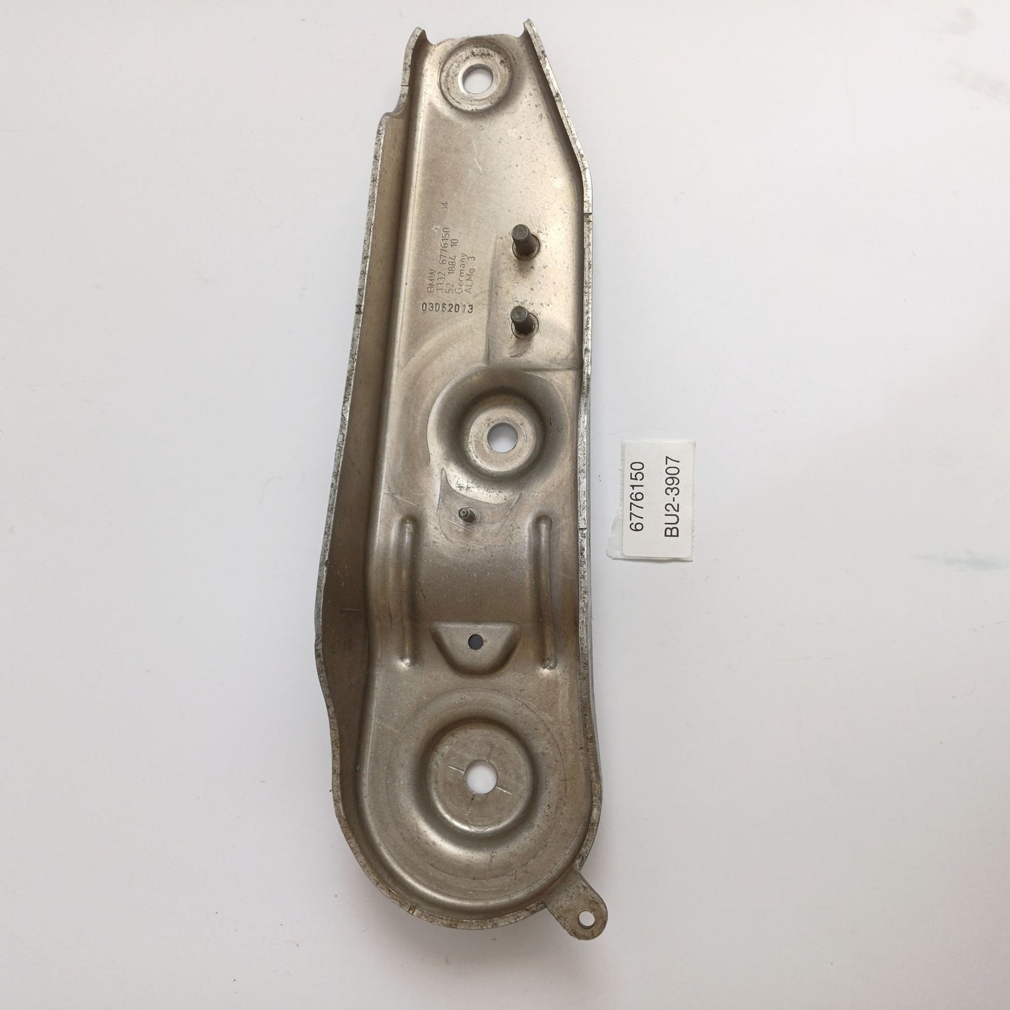 2010-2018 BMW F06 Rear Right Subframe Bracket 6776150