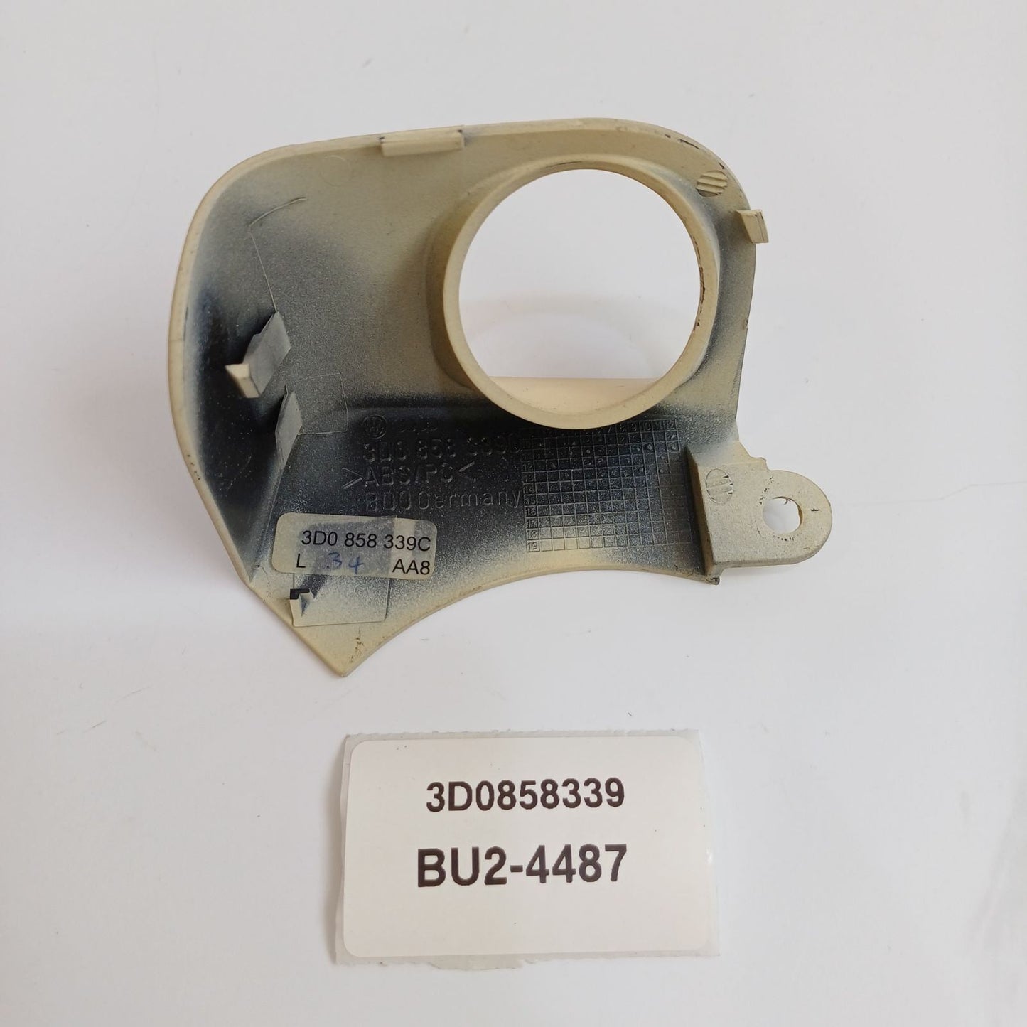 2013 Bentley Continental Flying Spur Trim For Switch 3D0858339