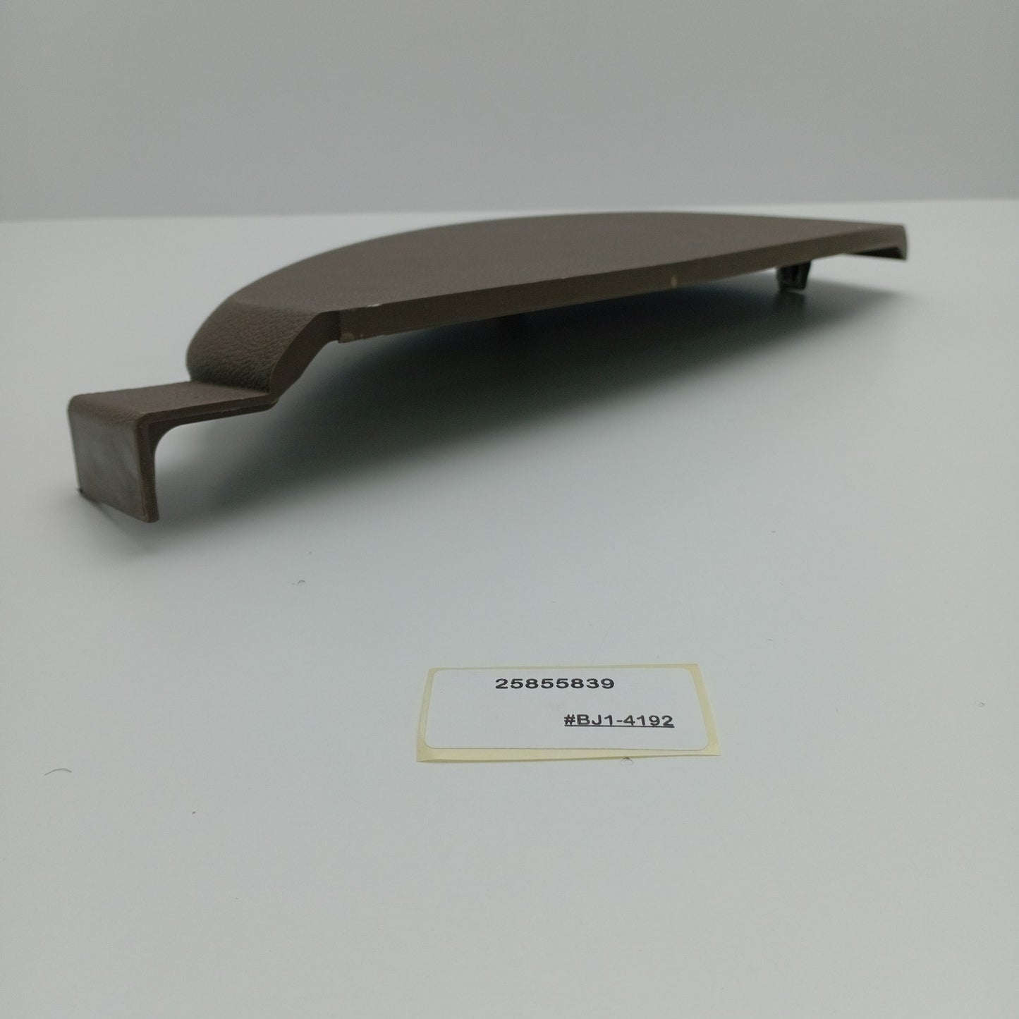 2007-2013 Chevrolet Silverado DASH END COVER 25855839