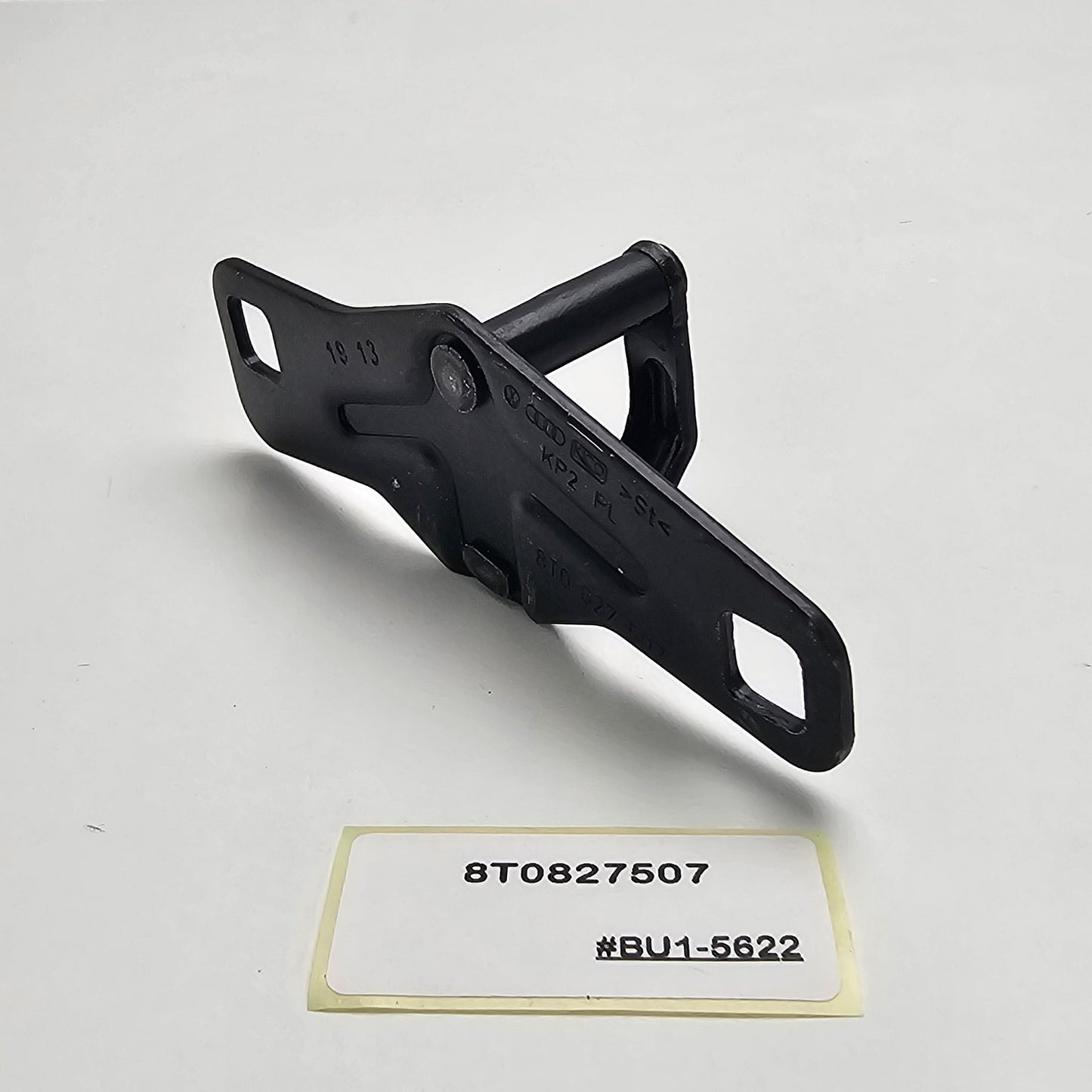 2009-2016 Audi A5 Deck Lid Striker 8T0827507