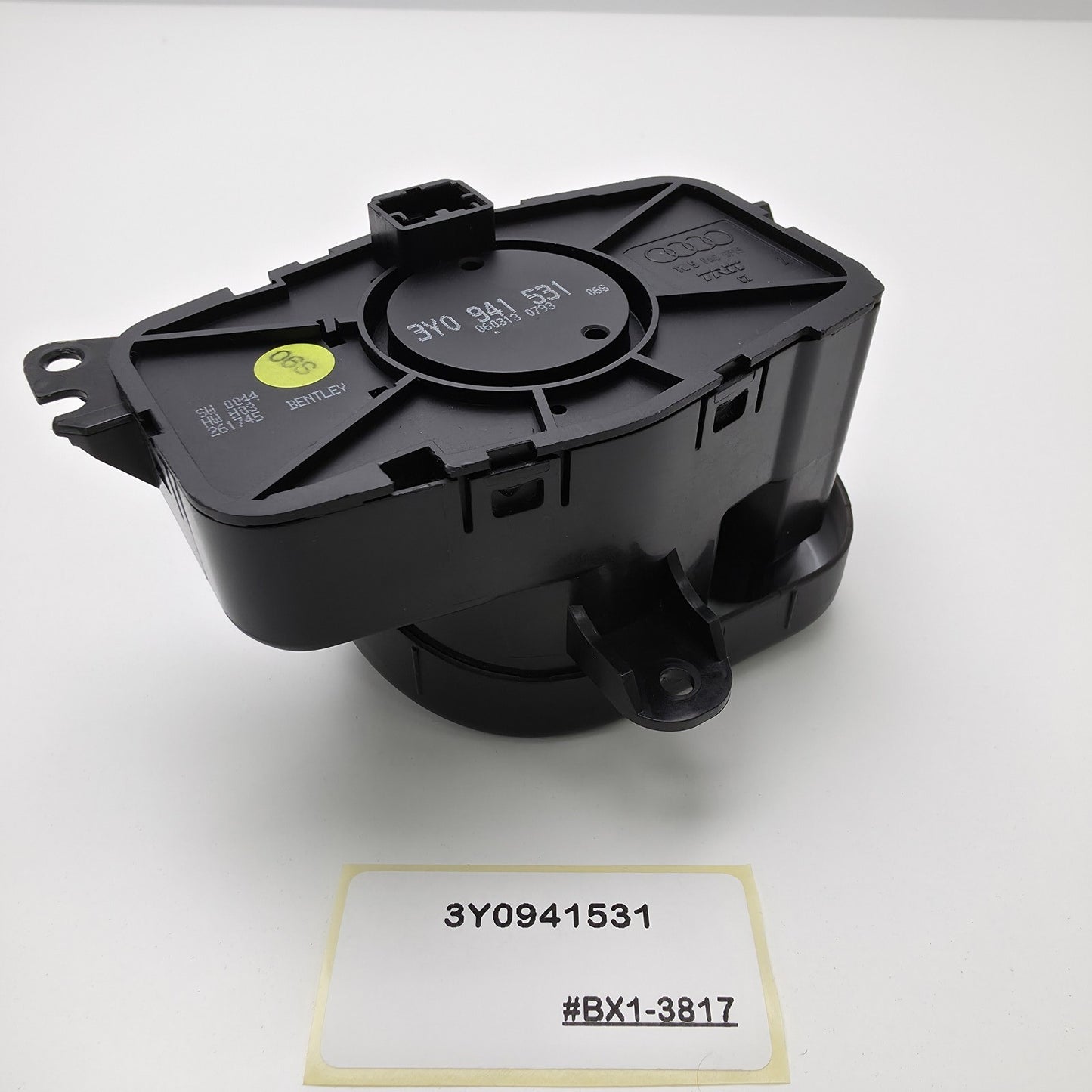 2010-2020 Bentley Mulsanne INSTRUMENT LIGHTING CONTROLLER 3Y0941531