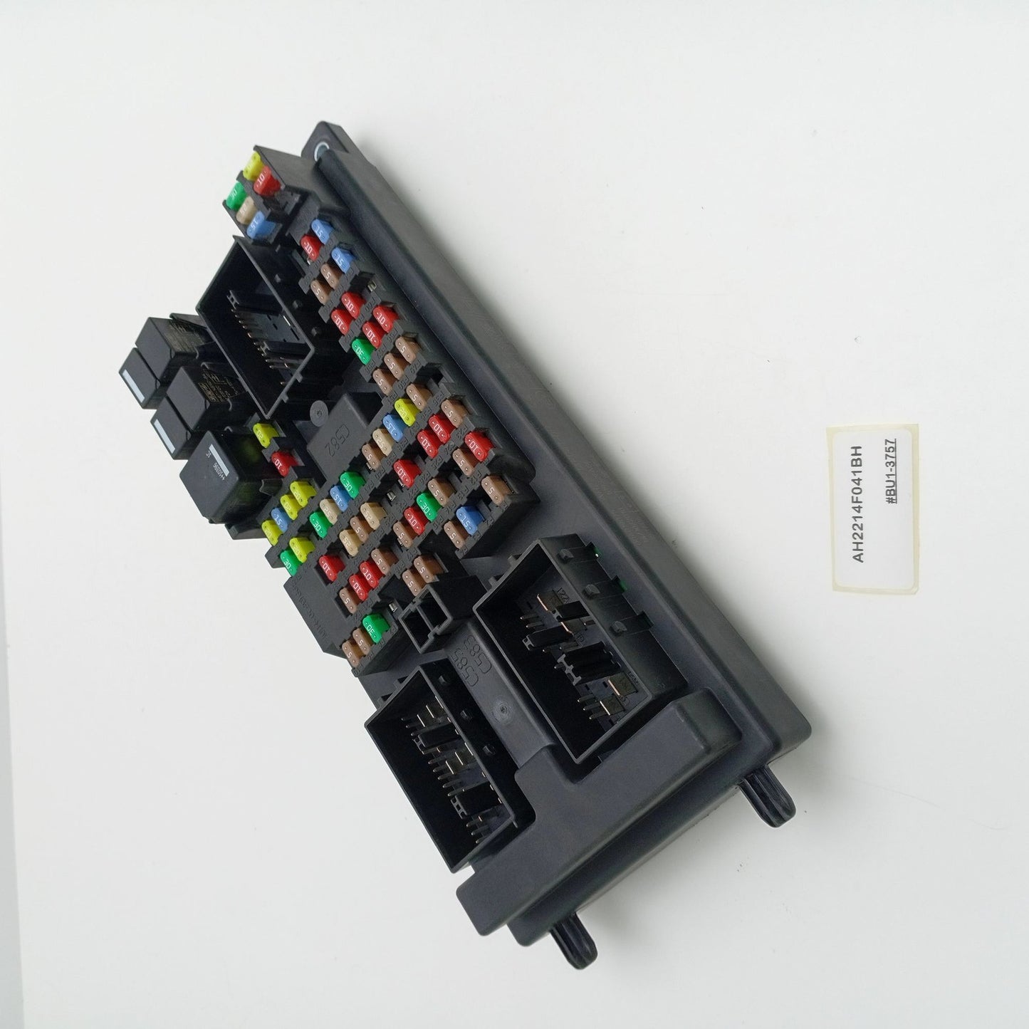2009-2018 Land Rover Discovery 4 FUSE BOX AH2214F041BH