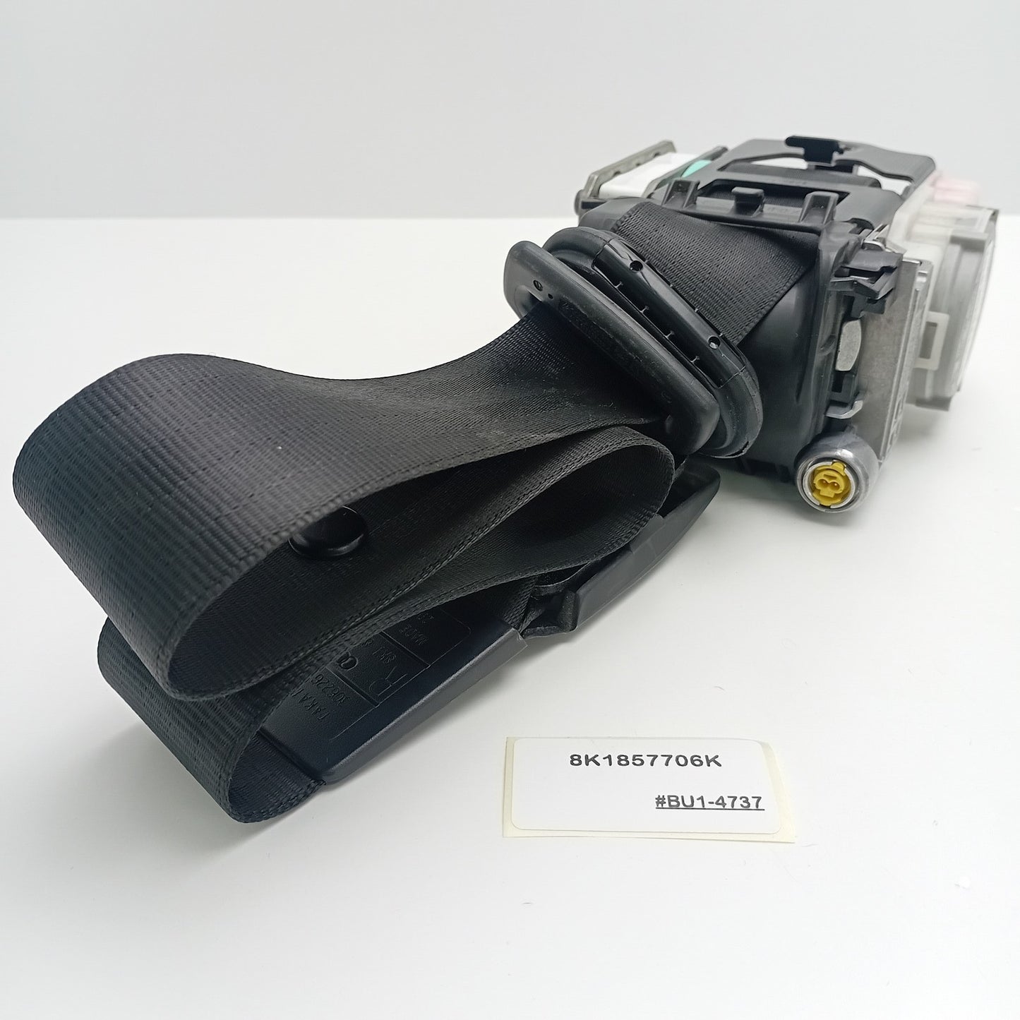2007-2016 Audi A4 Front Right Seat Safety Belt 8K1857706K