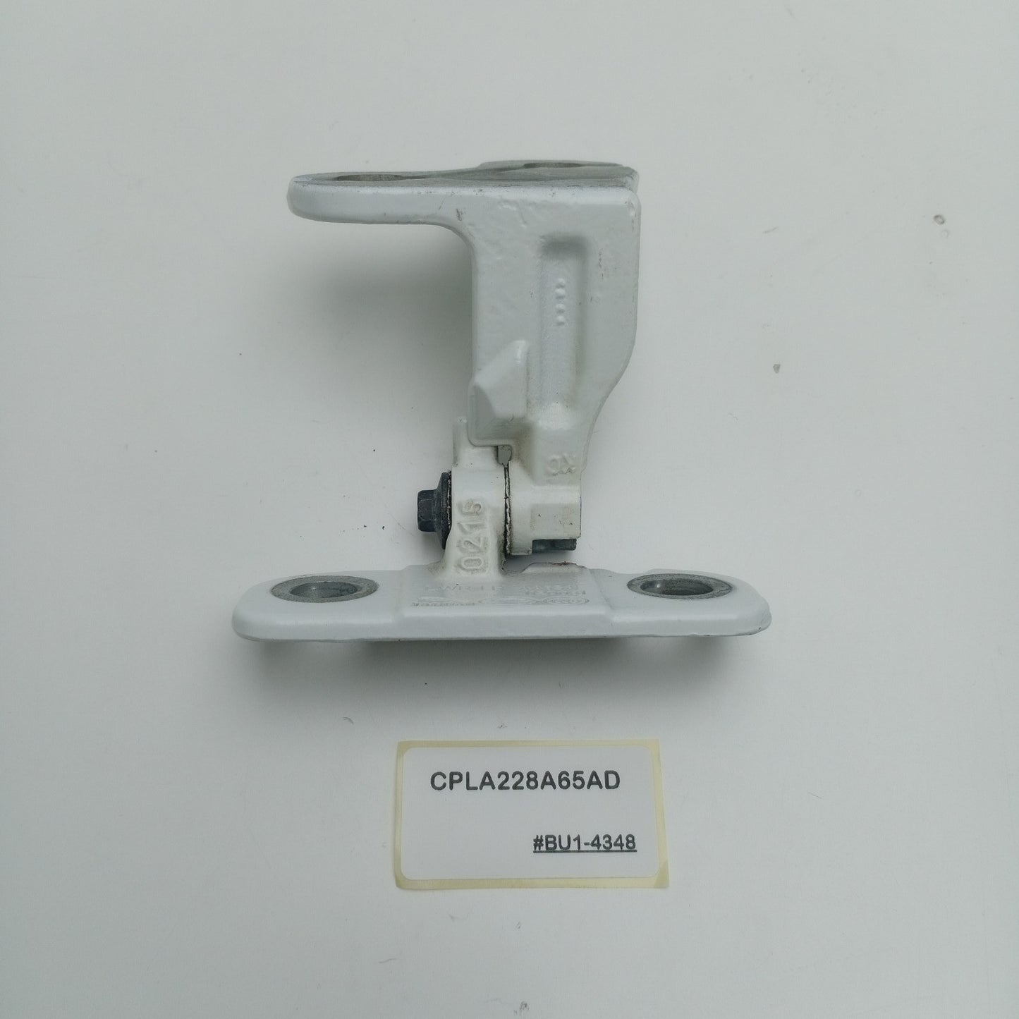 2019 Land Rover Discovery Front Left Lower Door Hinge CPLA228A65AD