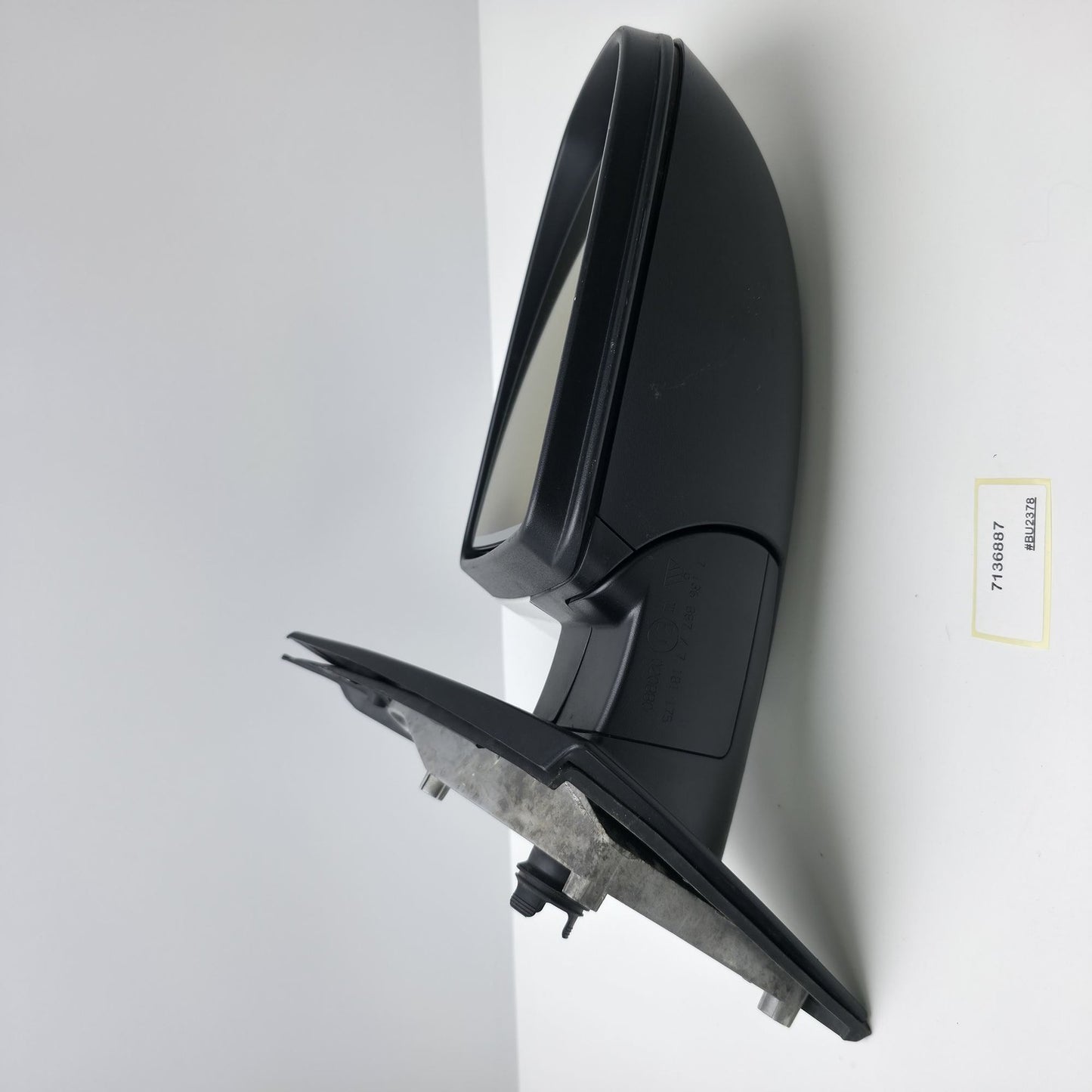 2007-2013 BMW X5 Left Side Wing Mirror E70 7136887