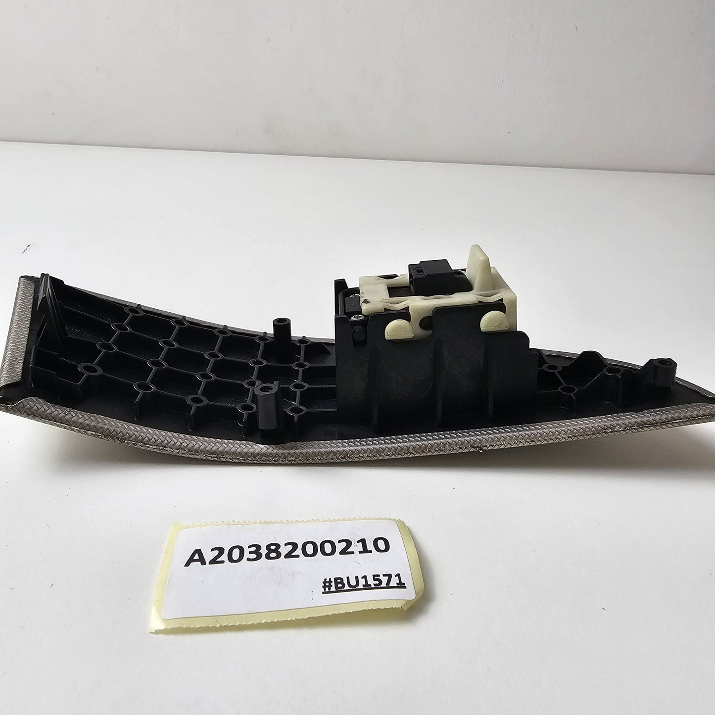 2001-2009 Mercedes CLK WINDOW CONTROL SWITCH A2038200210