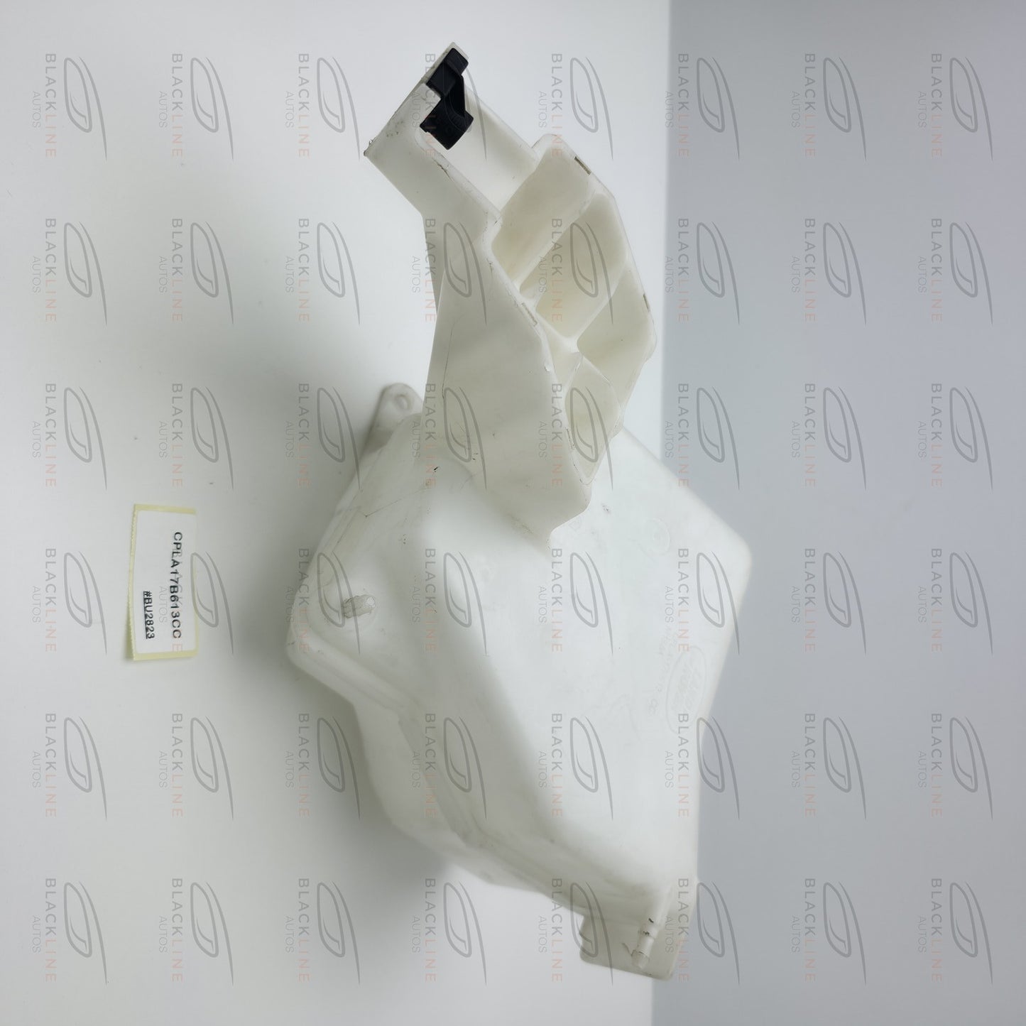 2013-2022 Land Rover Range Rover L405 Windscreen Washer Bottle CPLA17B613CC