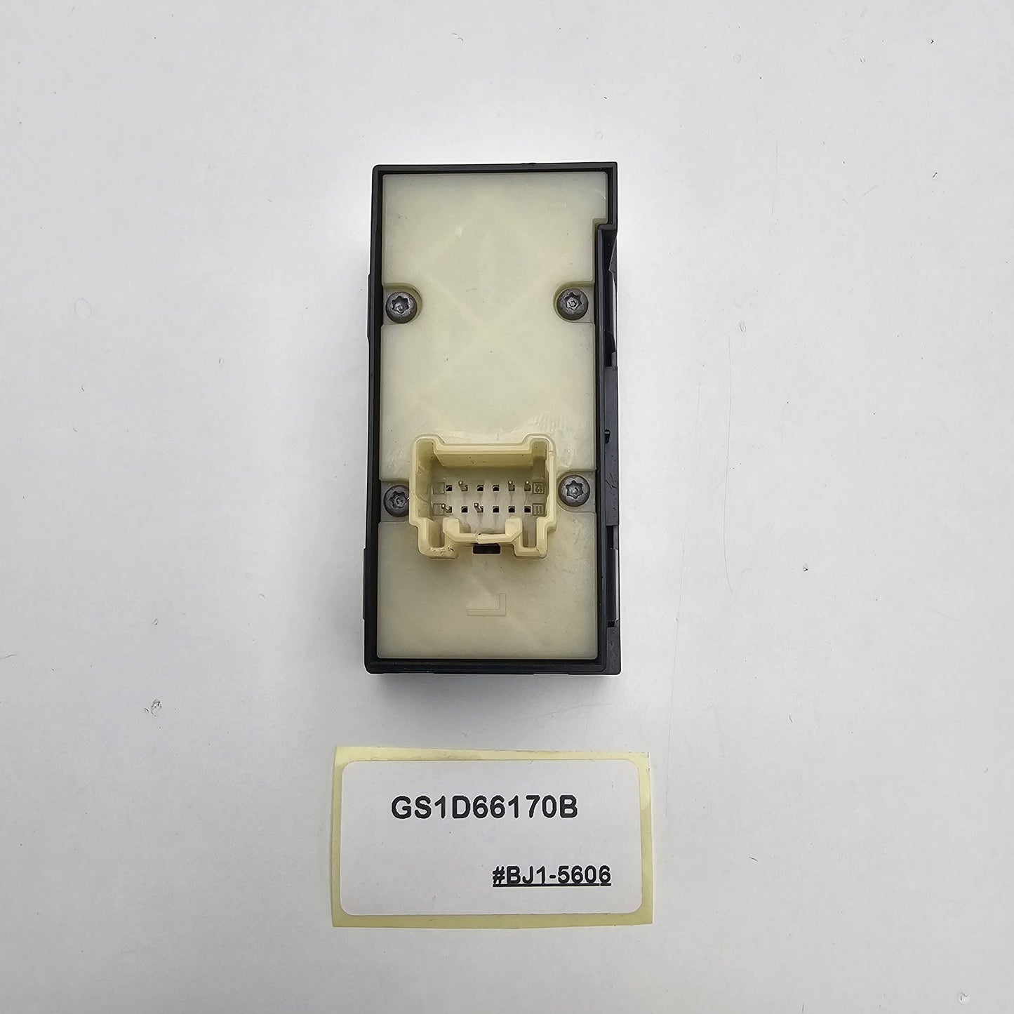 2008-2013 Mazda 6 Switch Cluster GS1D66170B
