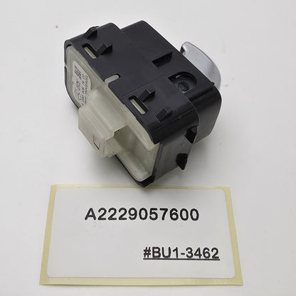 2015-2021 Mercedes-Benz C250 TAILGATE OPEN SWITCH BUTTON A2229057600