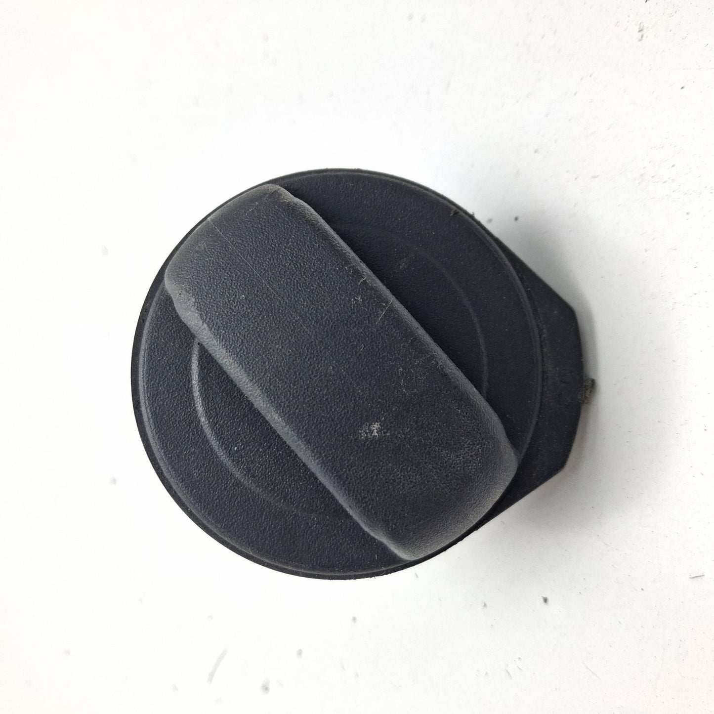 2002-2009 Audi A4 Fuel Tank Cap 3C0201553E Used