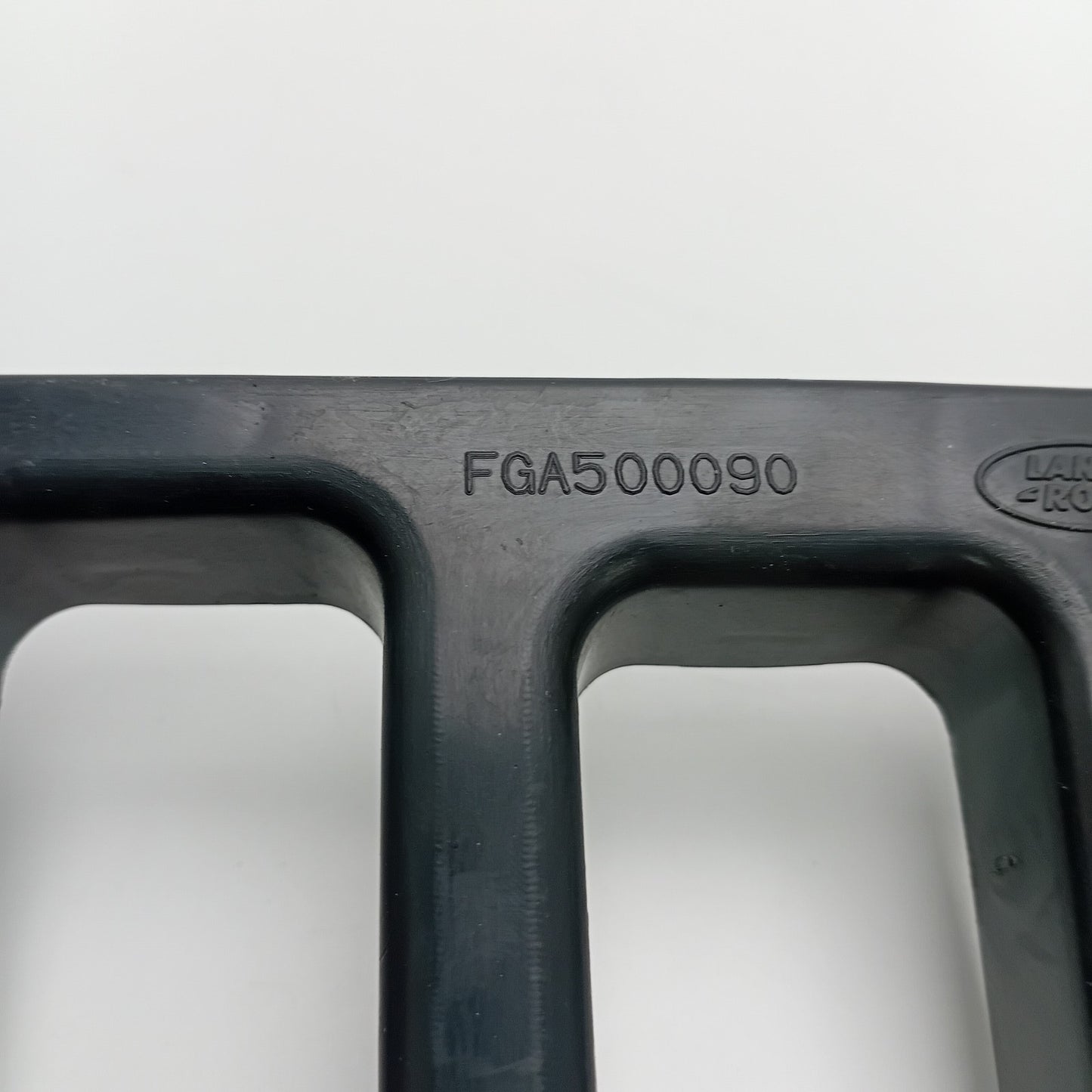 2003-2012 Land Rover Range Rover Upper Instr Plastic Trim Bezel FGA500090