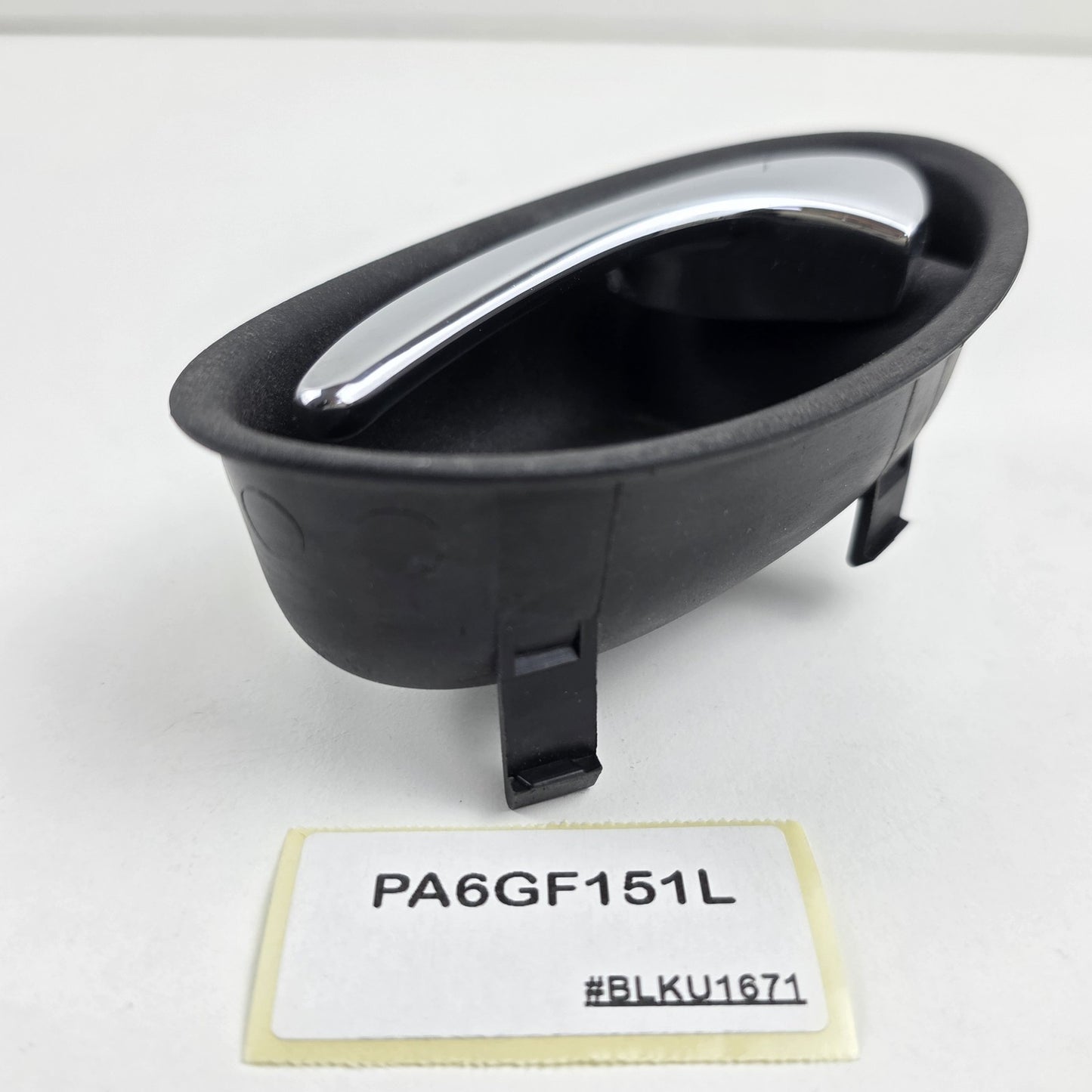 2002-2010 Mercedes-Benz CLK W209 Front Left Interior Door Handle PA6GF151L