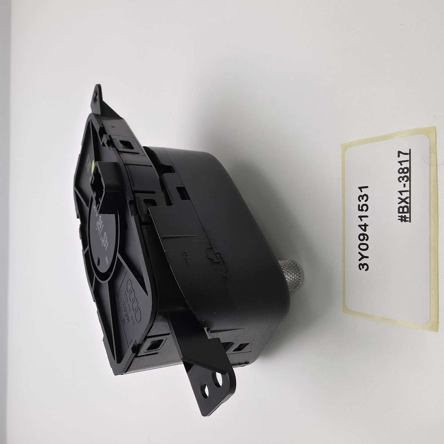 2010-2020 Bentley Mulsanne INSTRUMENT LIGHTING CONTROLLER 3Y0941531
