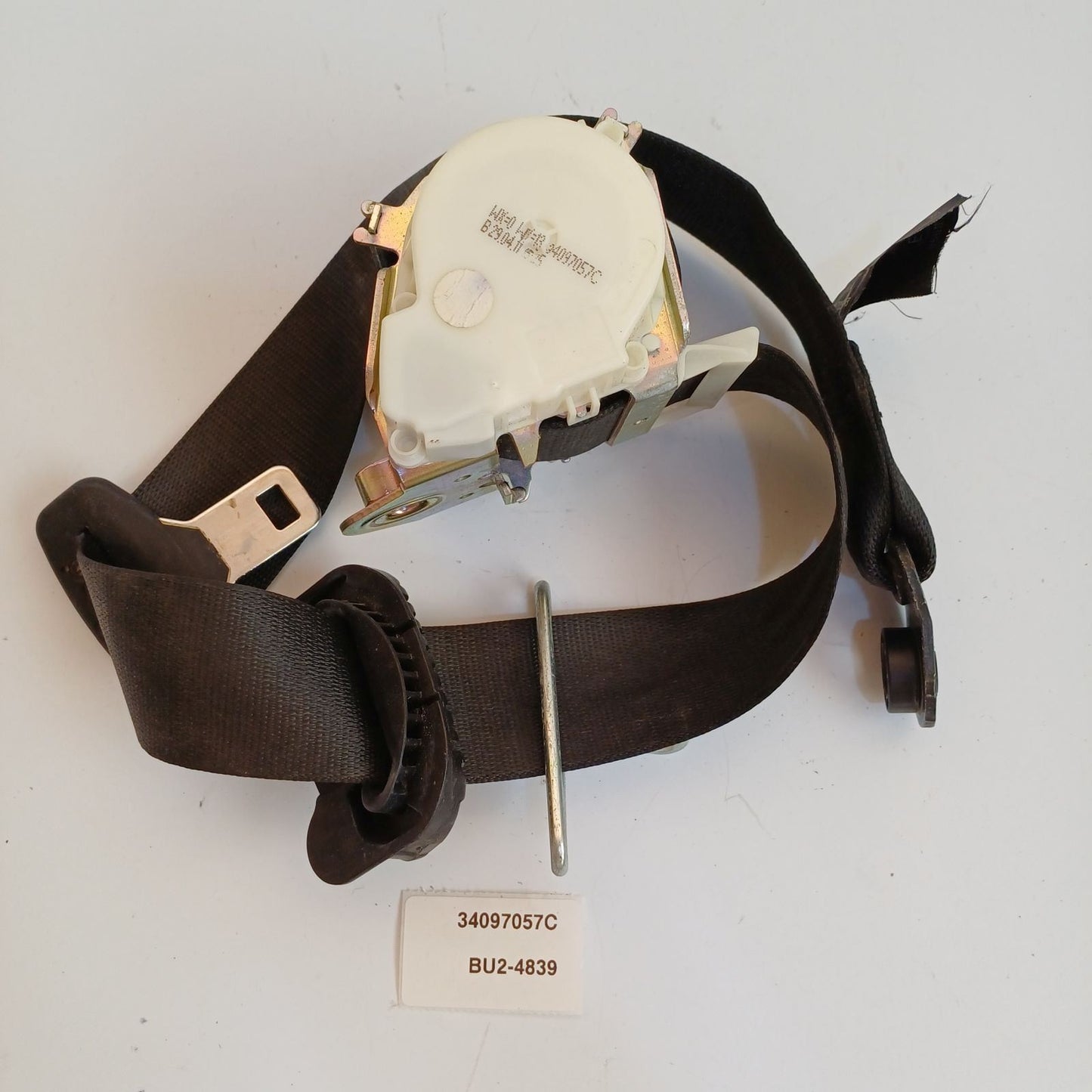 2011-2016 Jaguar XF Front Left Seat Belt Retractor 34097057C