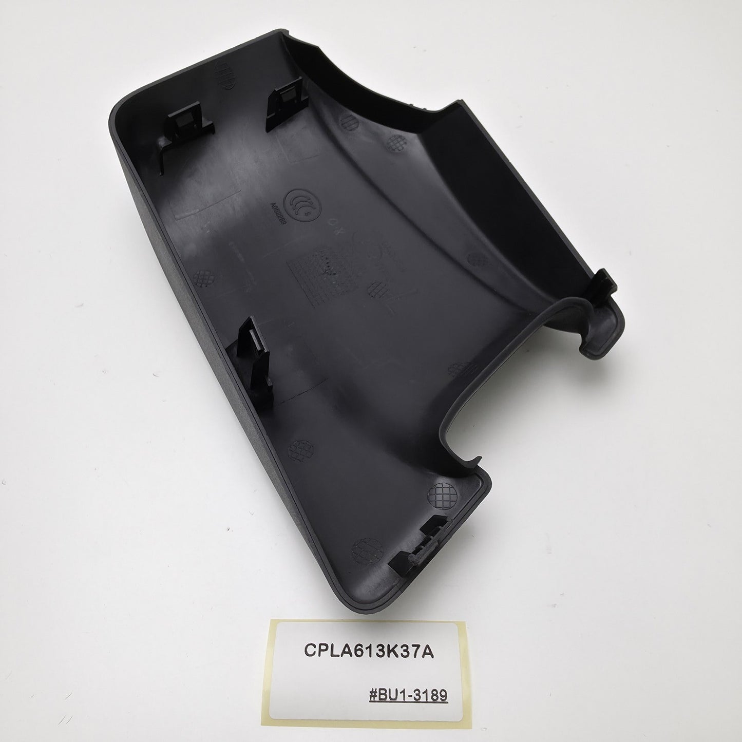 2013-2022 Land Rover Range Rover Sport L494 REAR SEAT BELT COVER CPLA613K37A