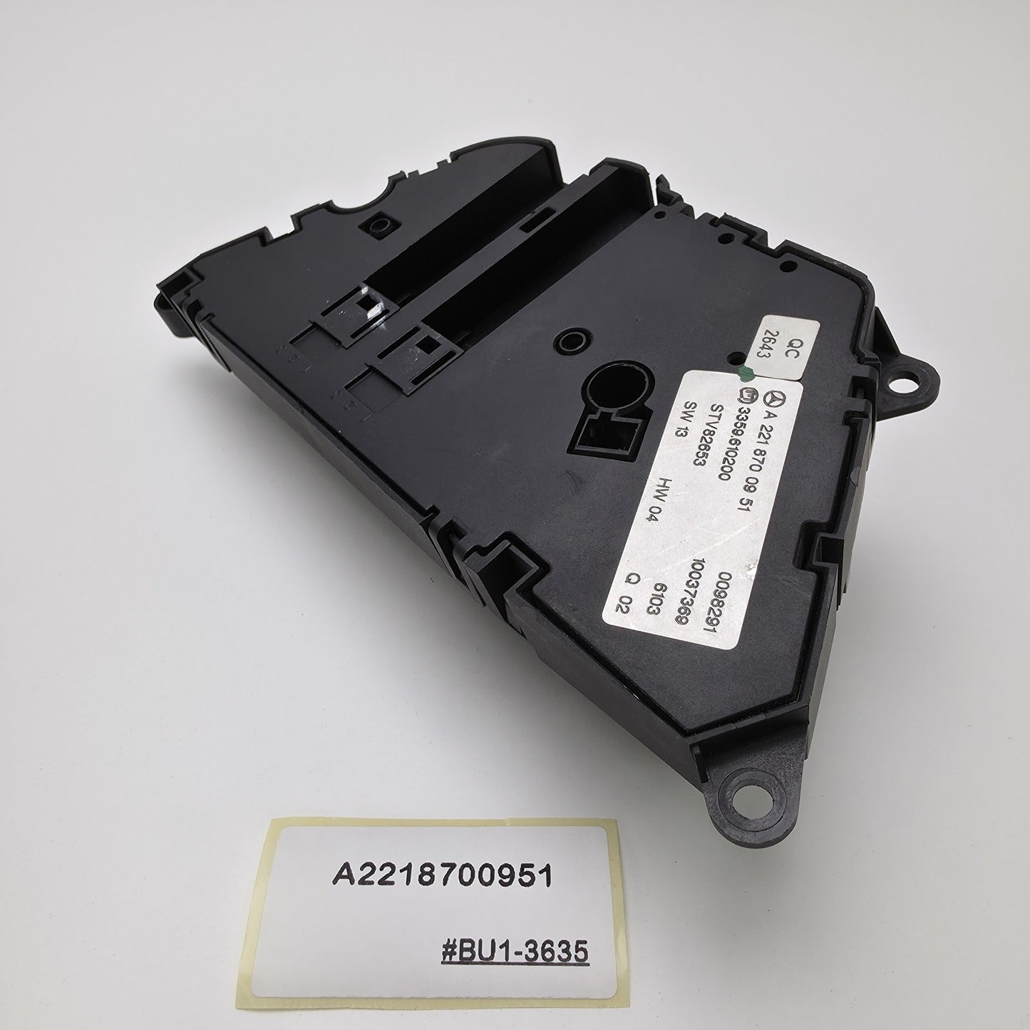 2006-2019 Mercedes-Benz S-Class RIGHT ELECTRIC SEAT ADJUSTER SWITCH A2218700951