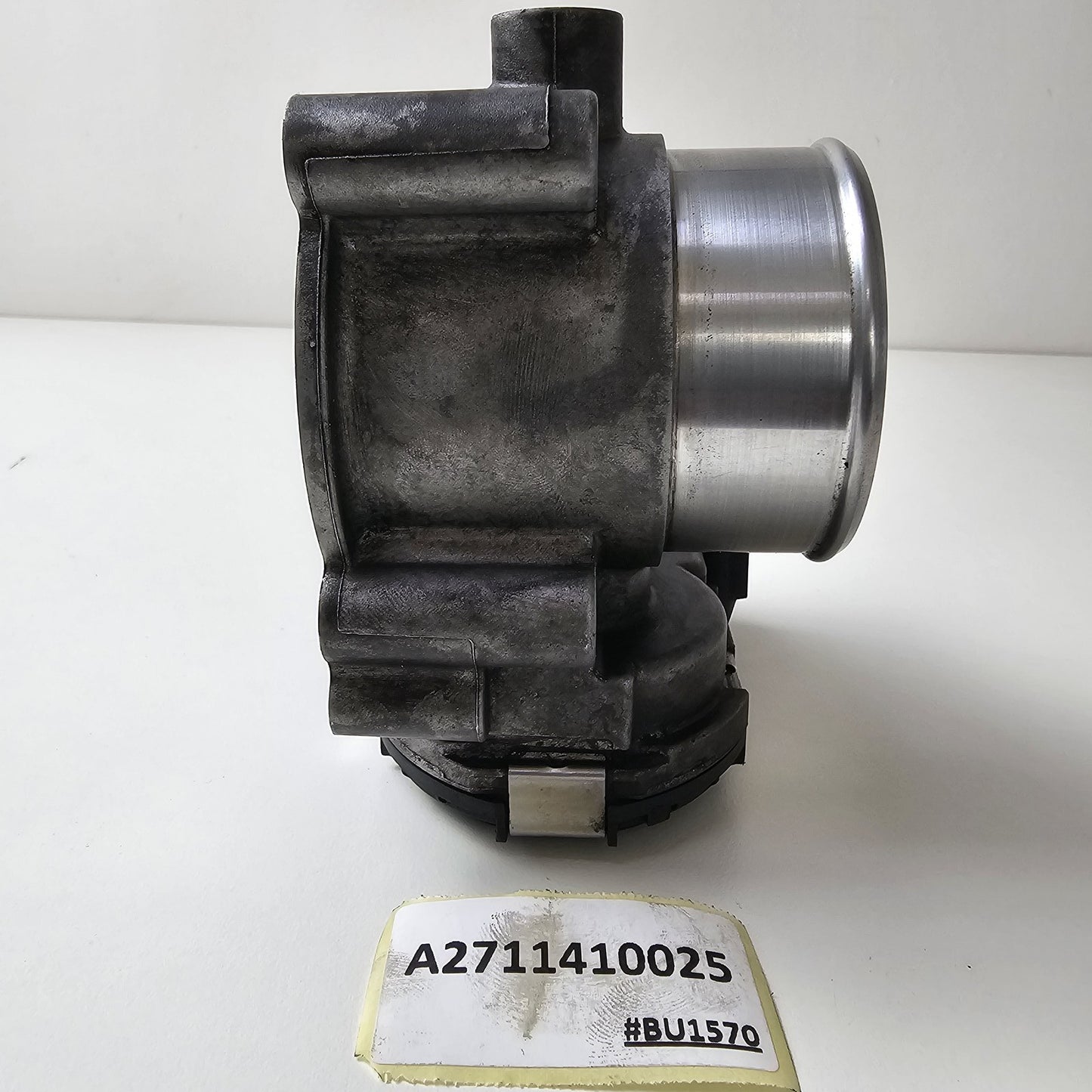 2001-2006 Mercedes-Benz C-Class W203 Throttle Body A2711410025